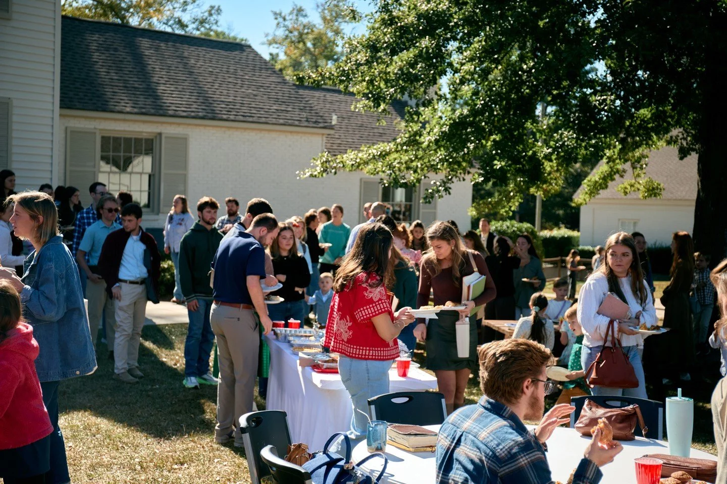 This past Sunday!📸 We celebrated life change through baptism at both services, and enjoyed Bellwether Brunch in between! 

We also spent time in 1 Samuel 18:1-6, continuing our study of the life of David. If you missed it, be sure to go back and lis