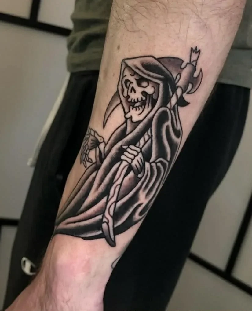 Tatouage style blackwork