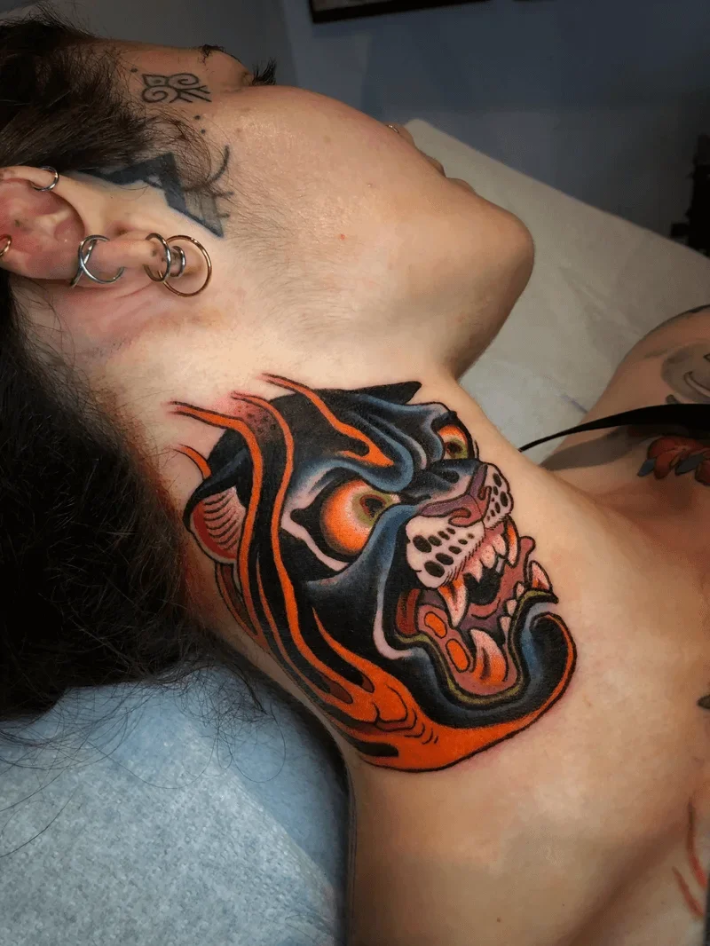 Tattoo néo traditionnel à Longueuil