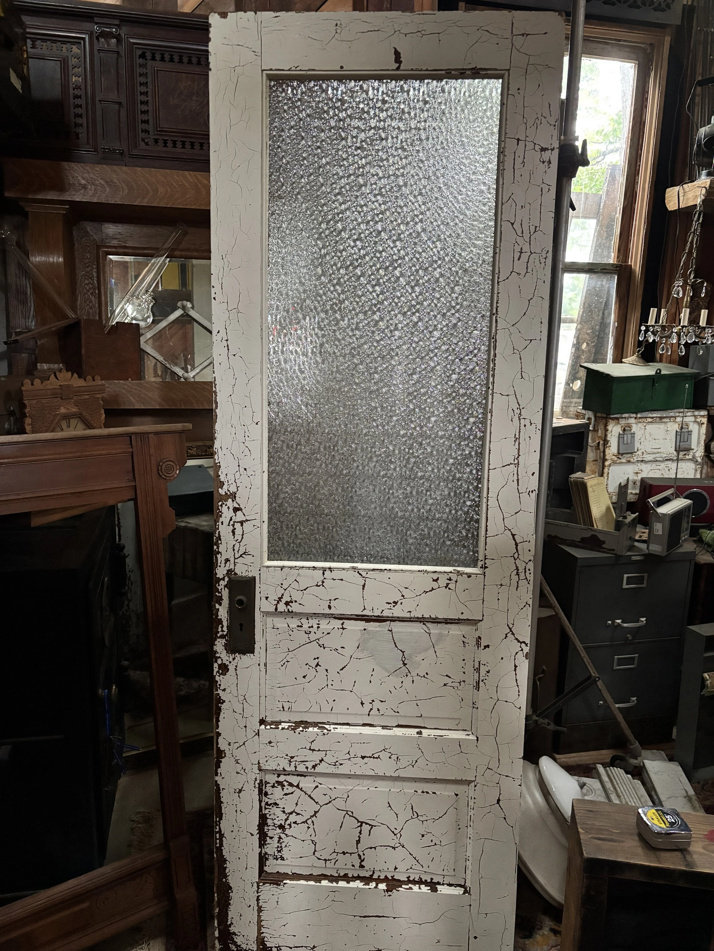 1-lite with Florentine glass, apprx 27 7/8 x 82 1/2