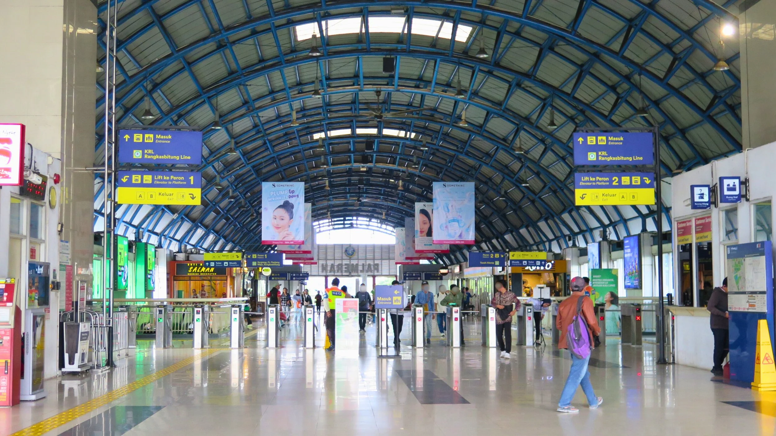 Commuter Rail - Jakarta Public Transportation Tips Every Female Traveler Should Know