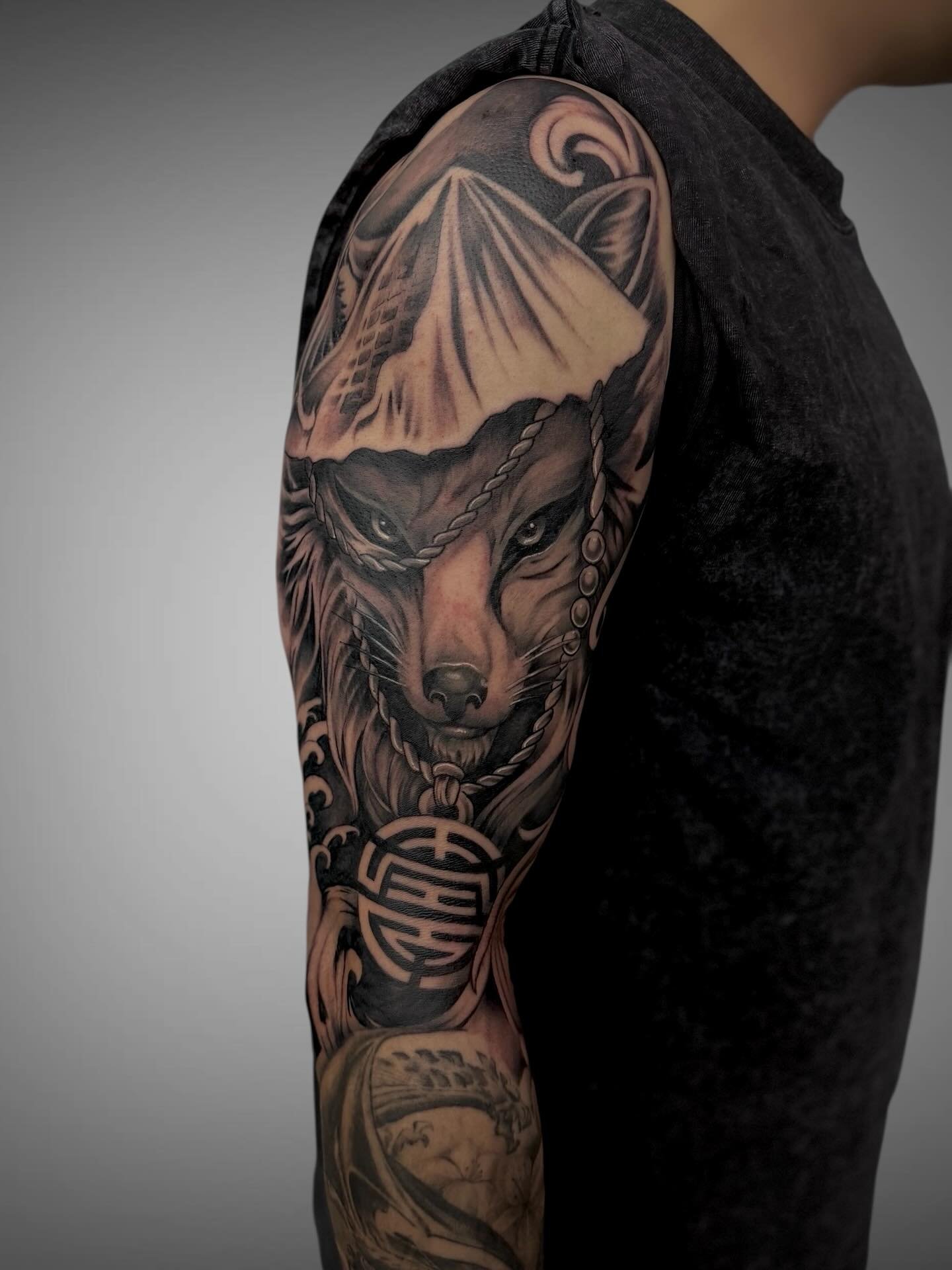 Sleeve