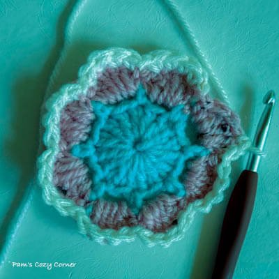 Crochetsquarepattern1.jpg