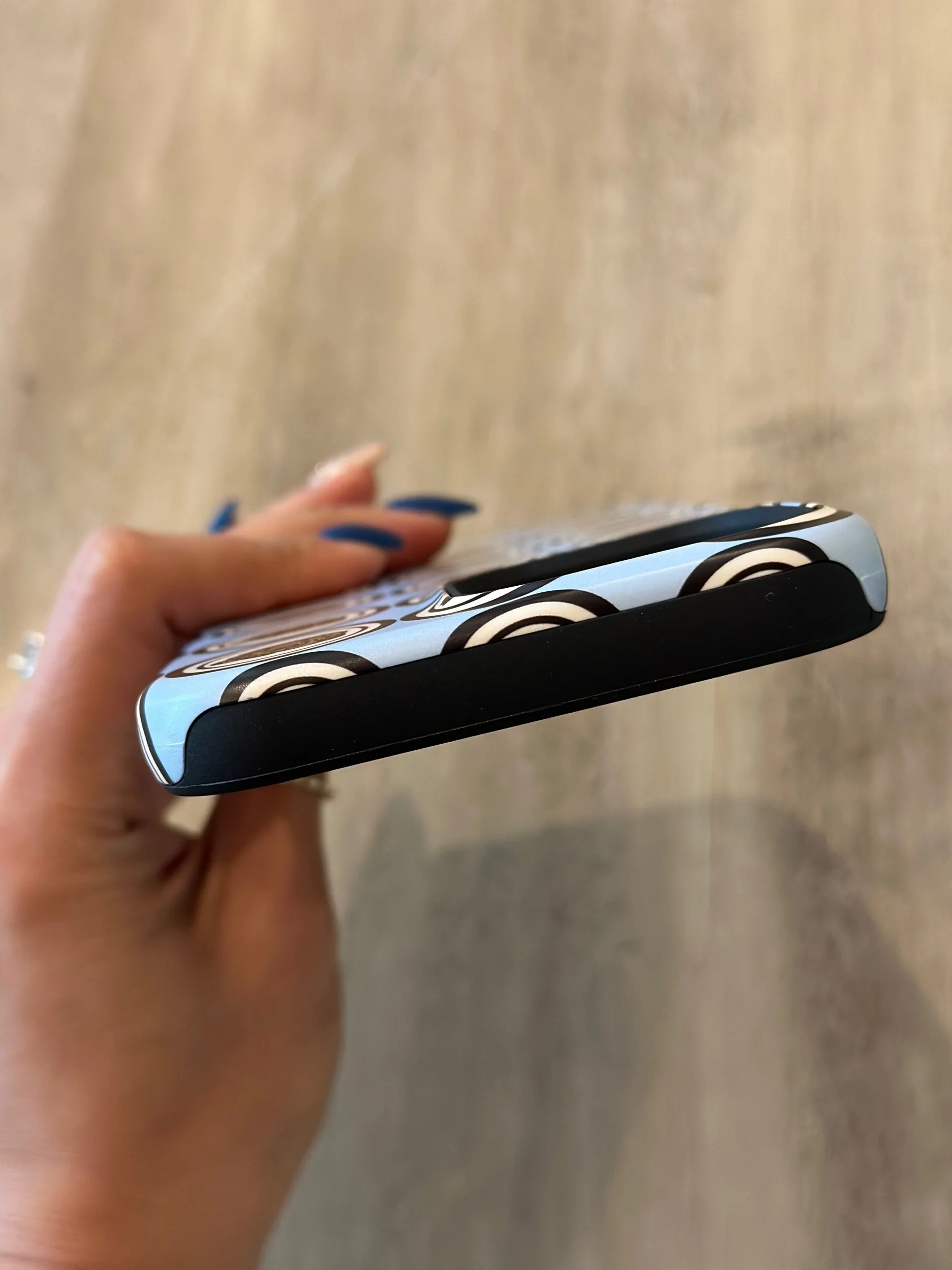 Crisp Olive™ Phone Cases are designed and printed in the U.S. Pleasantly light, these protective phone cases have beautiful designs that are unique, colorful and elegant.