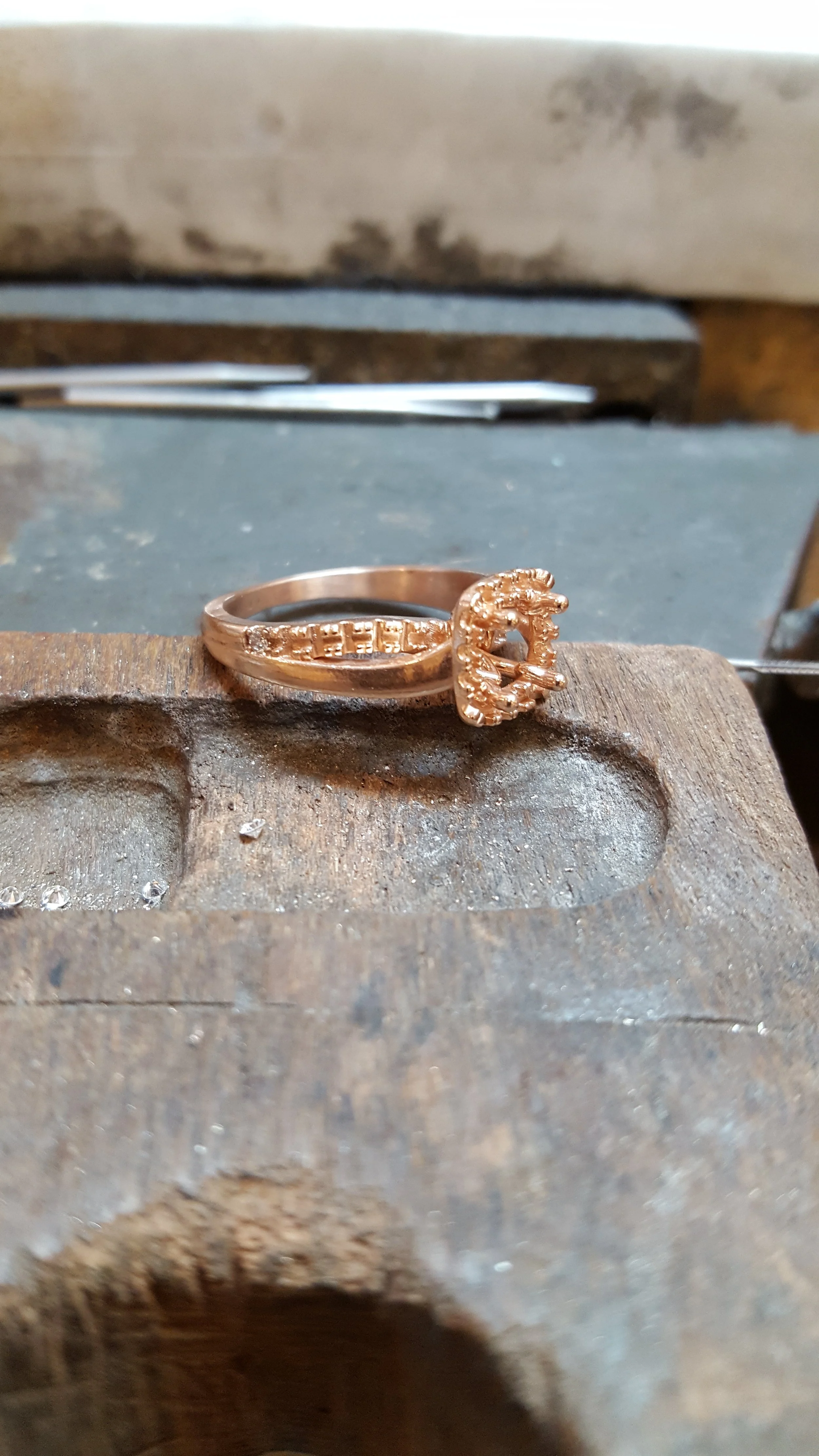 B4 Setting in Blank Casting.jpg