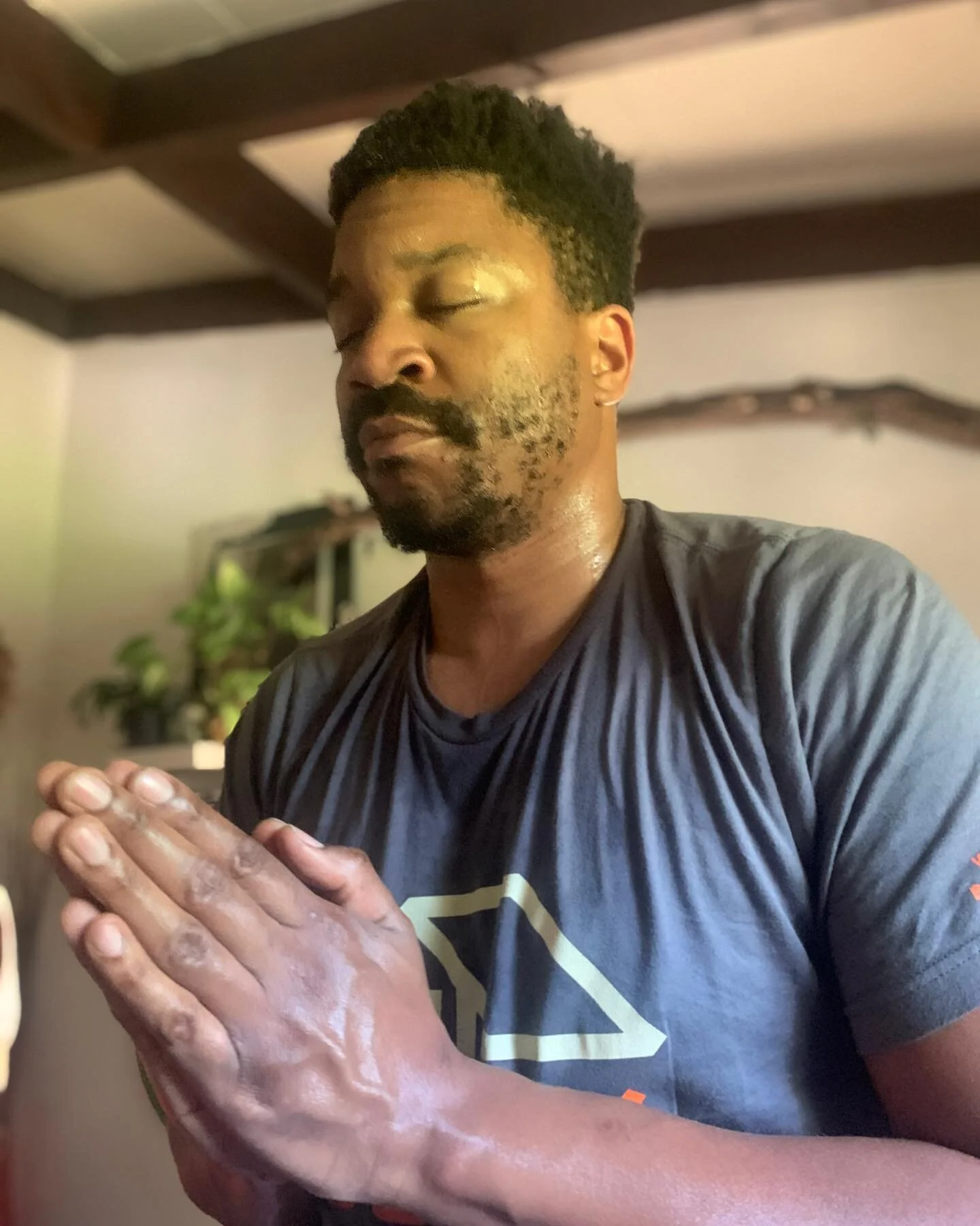 Real Men Do Yoga 🧘🏿&zwj;♂️ Kemetic Yoga with Michele Blu #michelebluyoga #kemeticyoga #kemeticspirituality #privatepractice #realmendoyoga #yoga #bookme