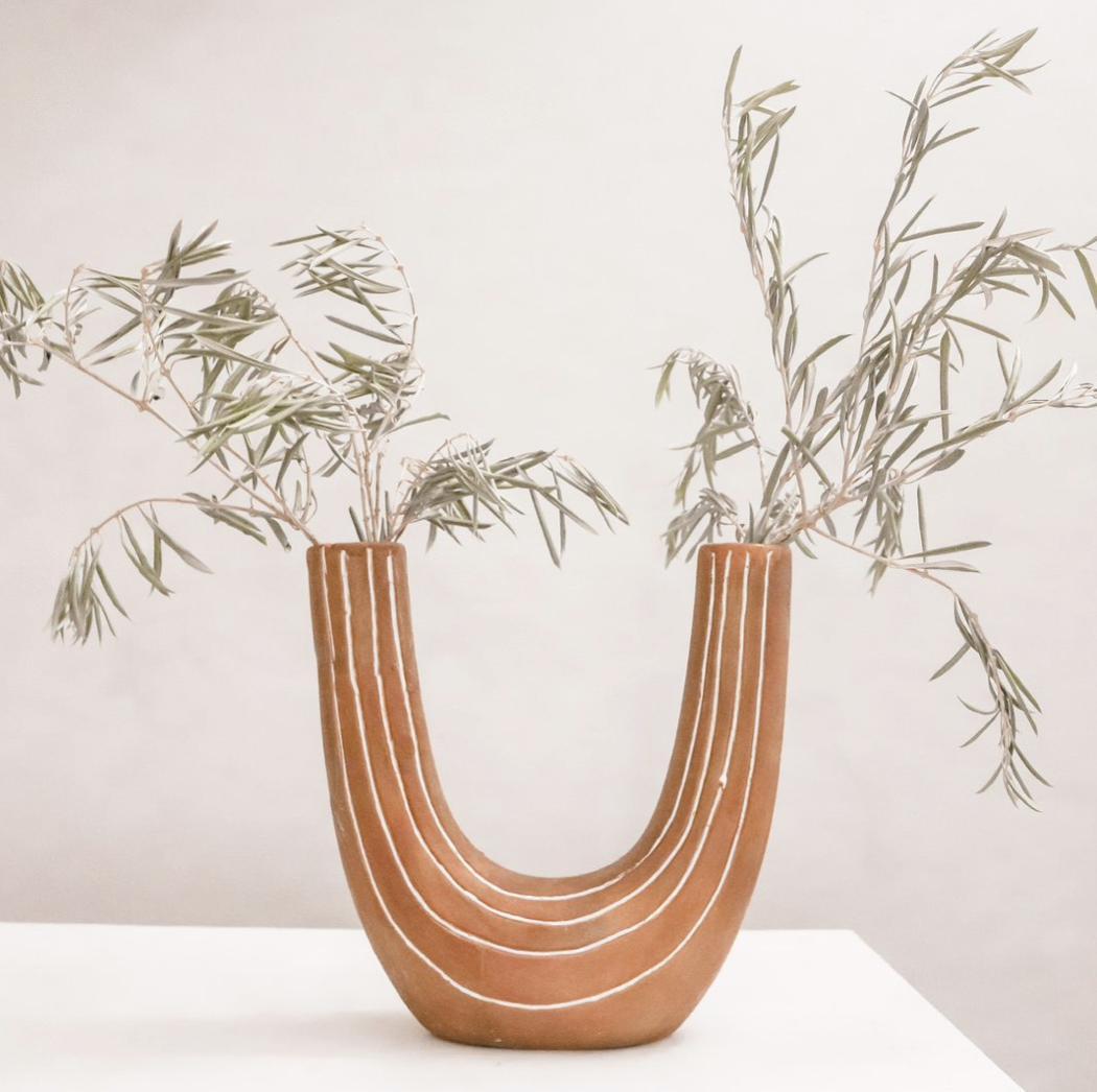 Vase Roundup- The Minimalist Edition — Life's Looking Good A Creative Agency