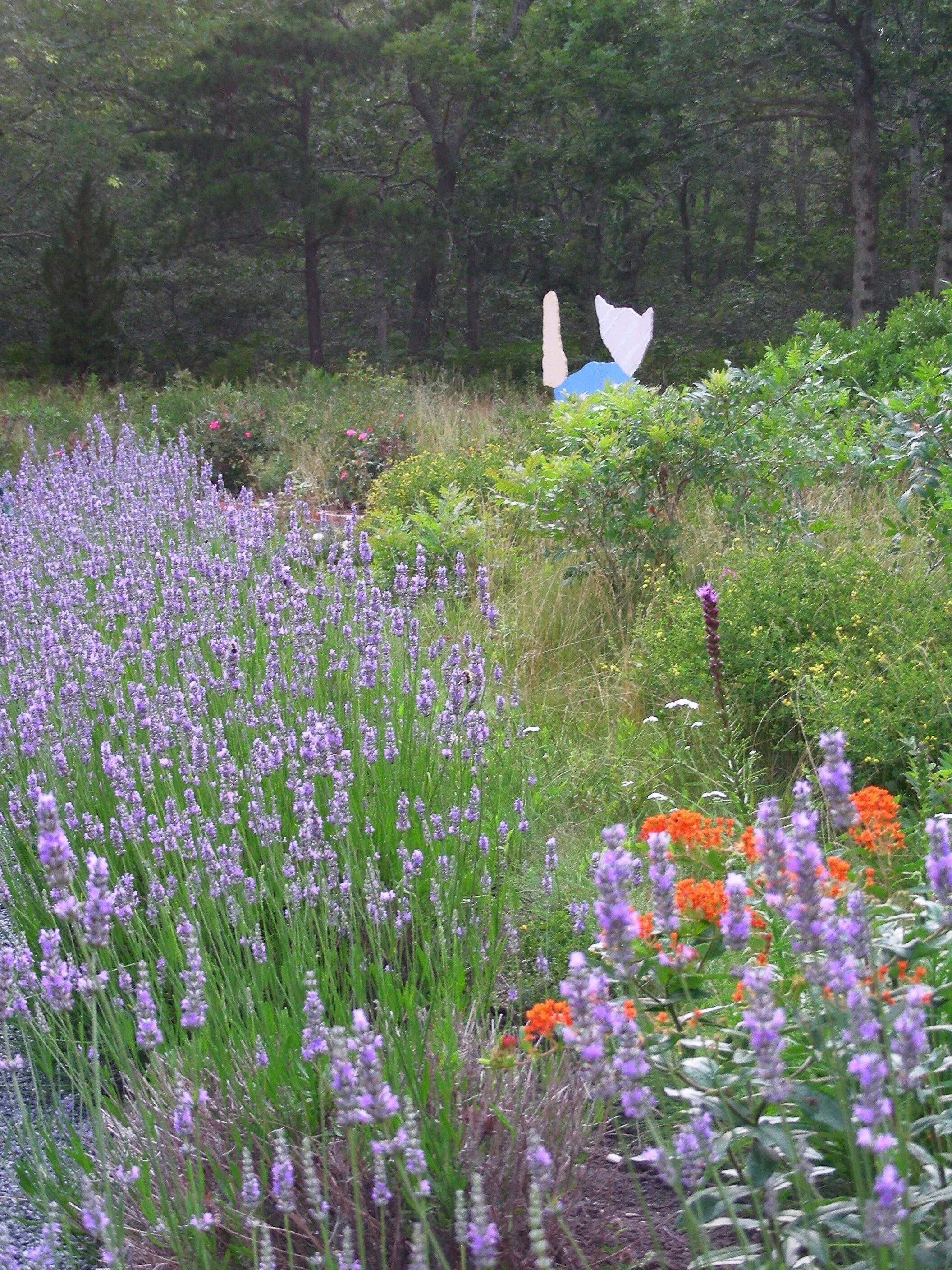 Einar the Stomach Trembler, summer, private residence, Massachusetts, 2000, polychrome steel, 5’ x 4’