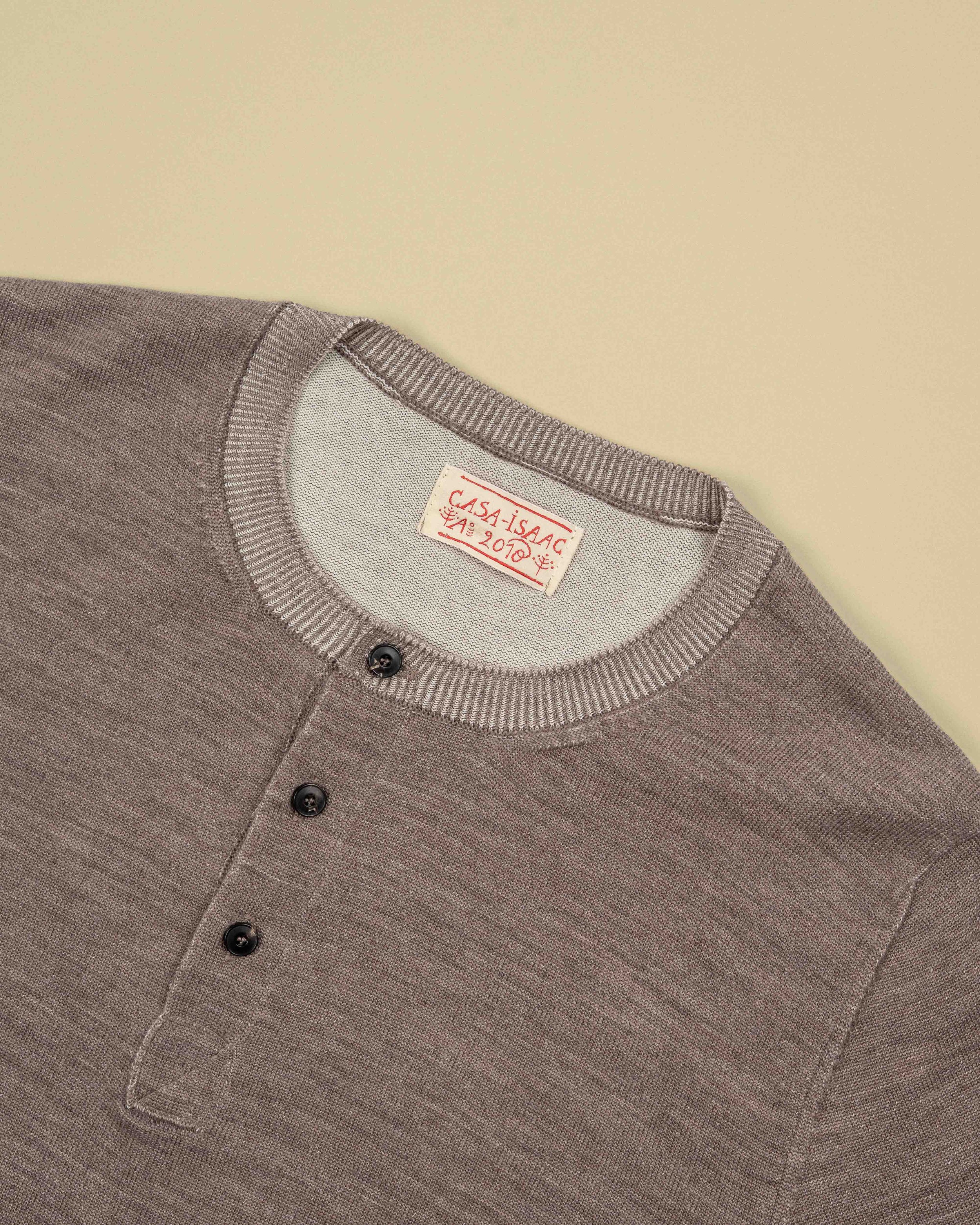 GRP_CasaIsaac_CC29_Henley_Long_Sleeve_Beige-Ecru_1Mb-2.jpg