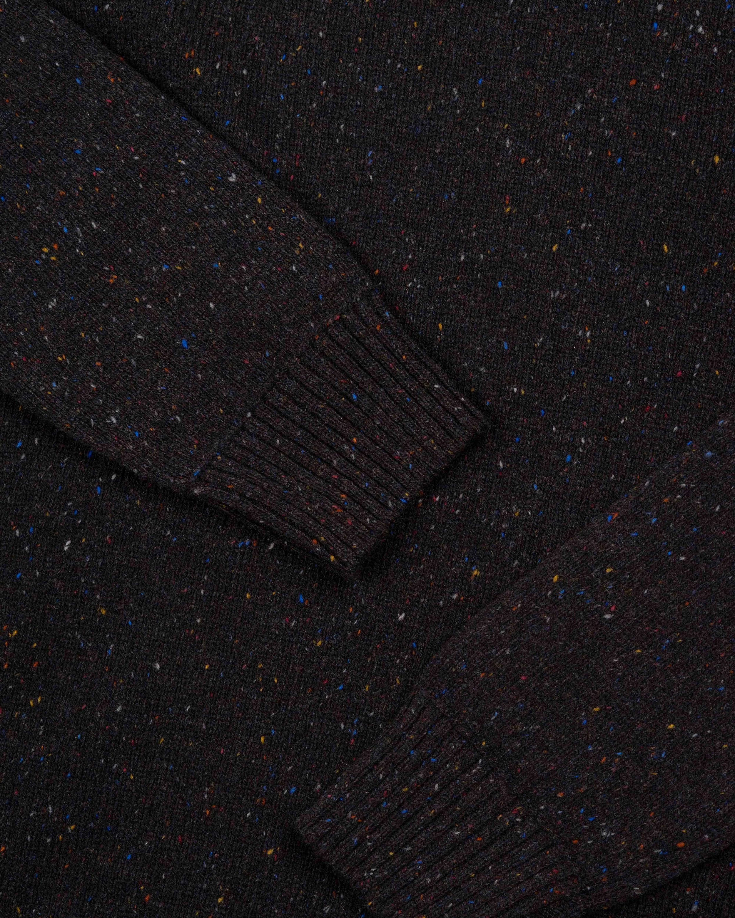 GRP_CasaIsaac_CC34_Crewneck_Long_Sleeve_Brown_1Mb-3.jpg