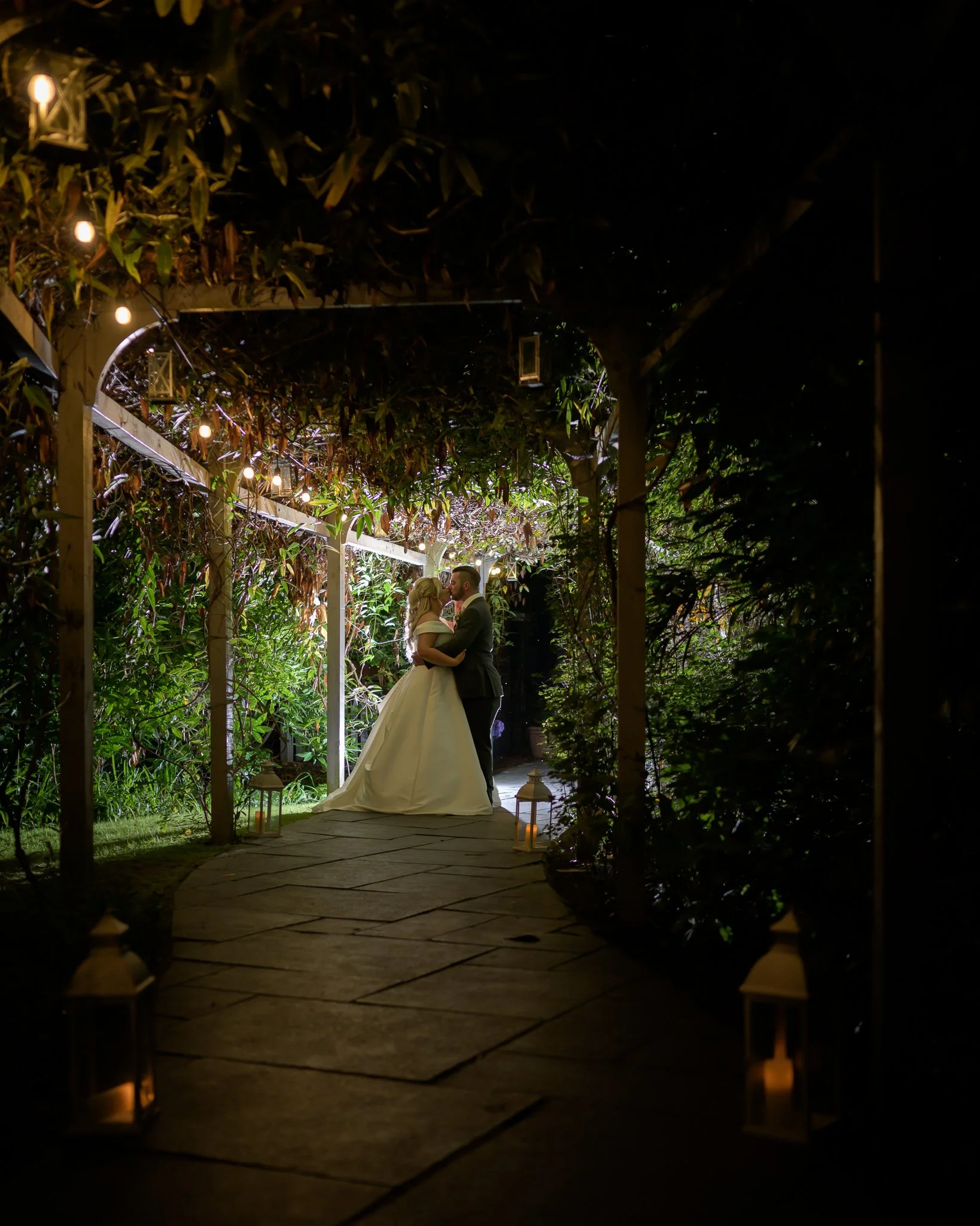 Dorset wedding photography of a bride and groom with off camera flash