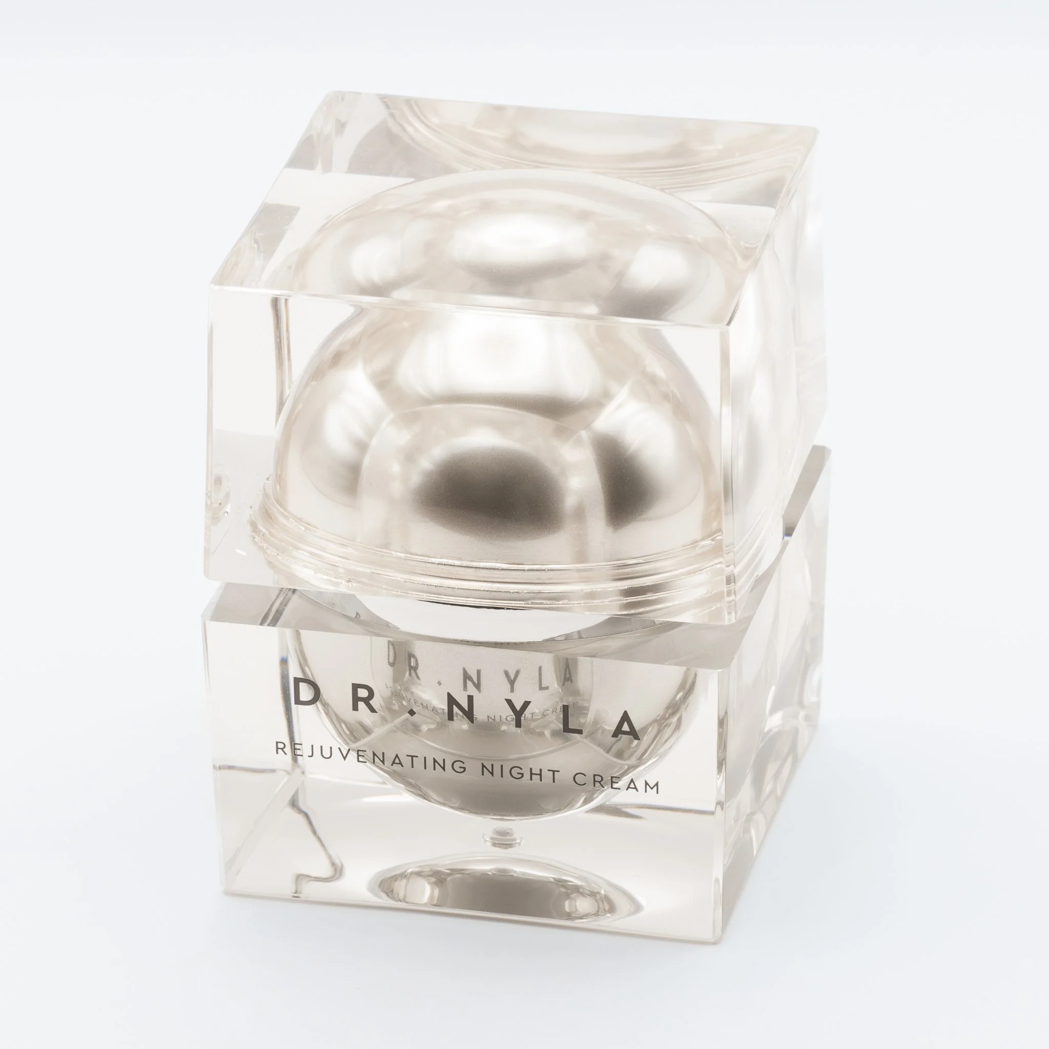 good product photography of a beauty accessory