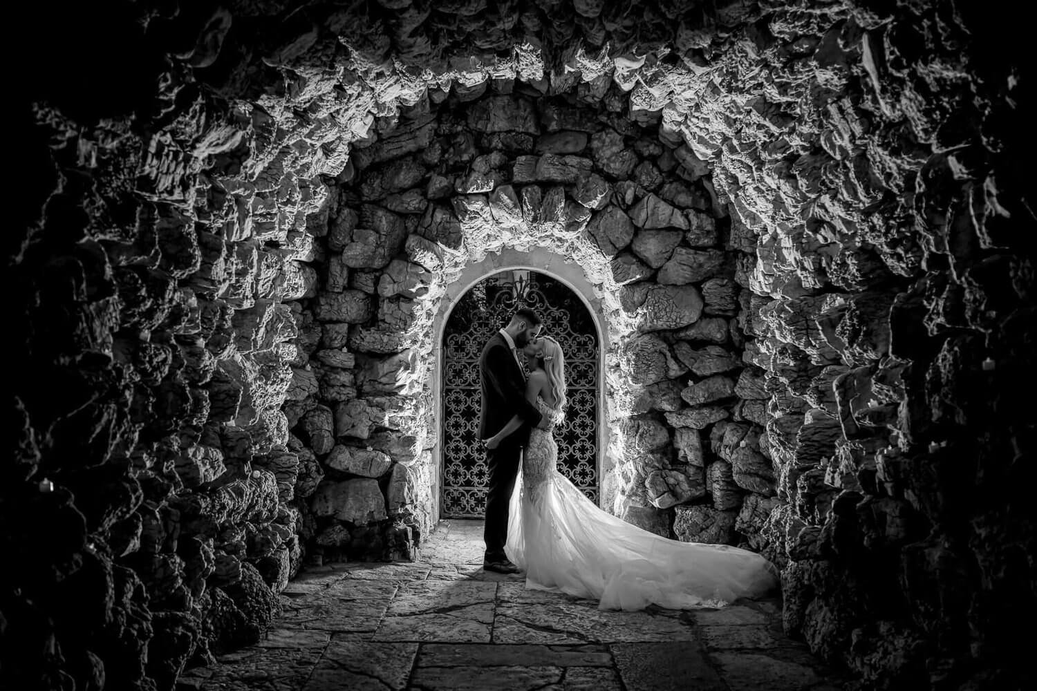 Dorset wedding photography of a bride and groom at Compton Acres, Sandbanks
