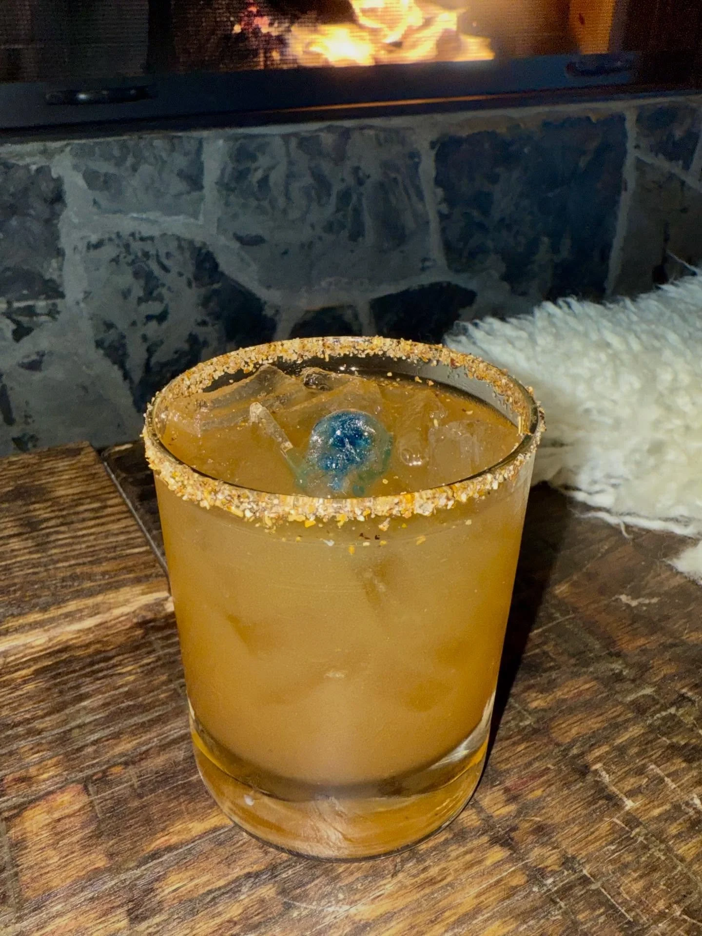 Warm up by the fire with our Muertos Margarita Special! Cazadores tequila blanco, Hven citrus aquavit, lime, and house mulled apple cider with a tajin rim. Or get cozy with our hot cider, available N/A or make it boooozy!