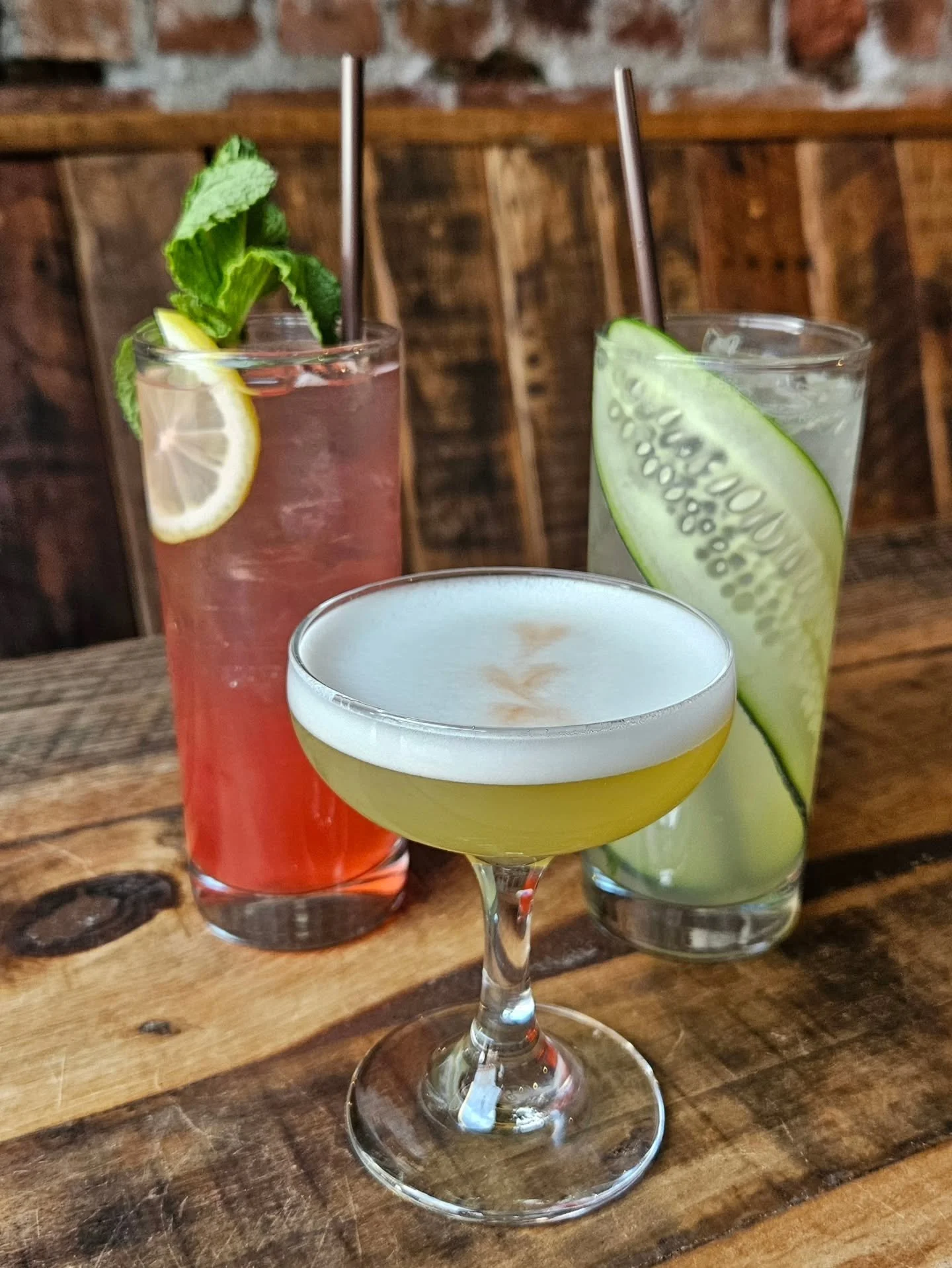 Velkommen to our new spring cocktails, just in time for our 7th Anniversary weekend!

Thief in the Night - @brennivinusa Rugbraud Aquavit, Amaro, Pandan liqueur, lemon, simple syrup, and cocktail foam

Huldra's Whisper - House-infused Raspberry @oldl