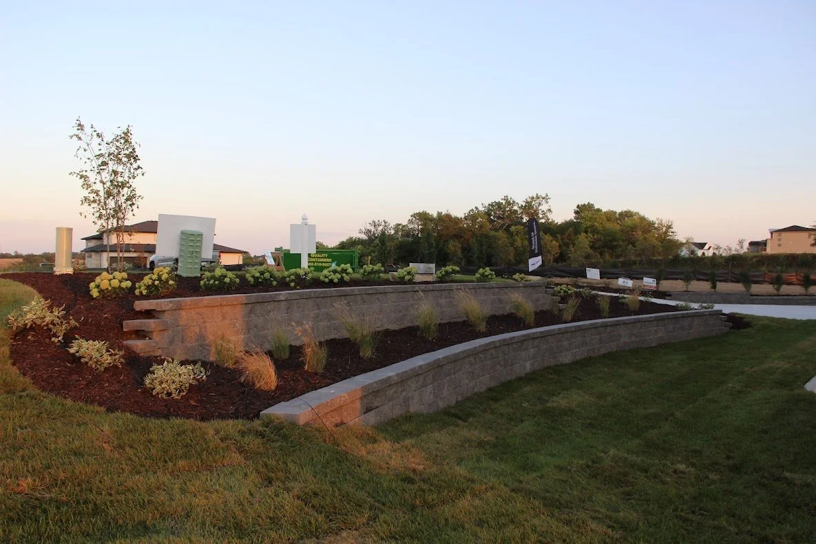 Priority Retaining Wall plants.JPG