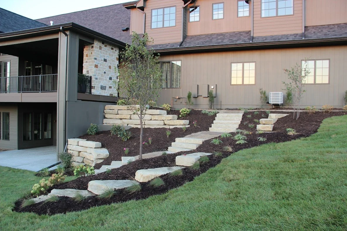 Priority Retaining Wall and Stairs .JPG