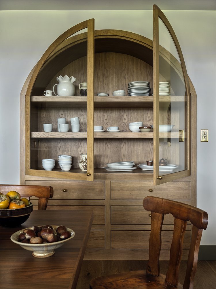 Serve ware display case wood design