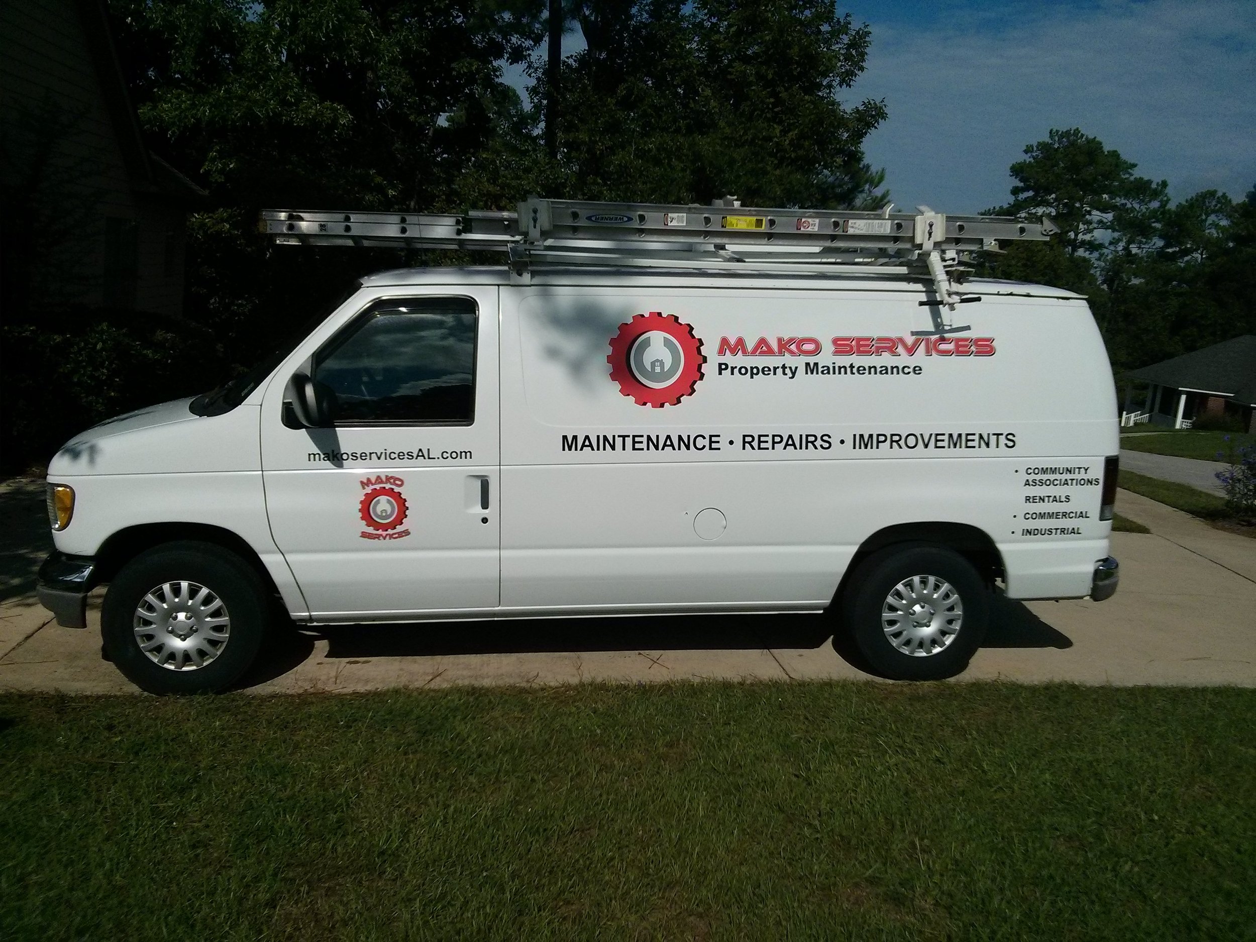 MAKO SERVICES first work van 2015