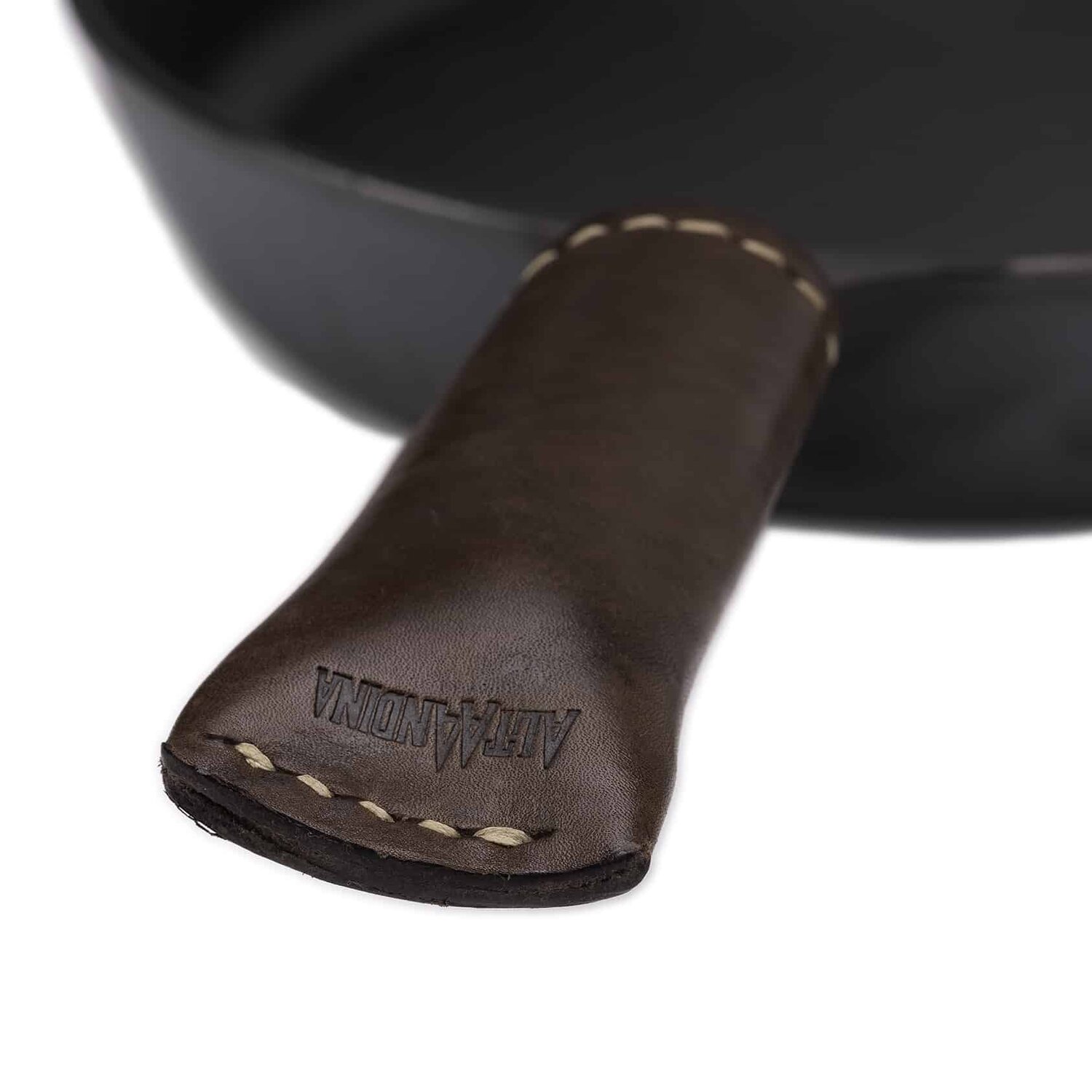 Custom Leather Cast-Iron Pan Holder w/ Ring – Mapleton Road