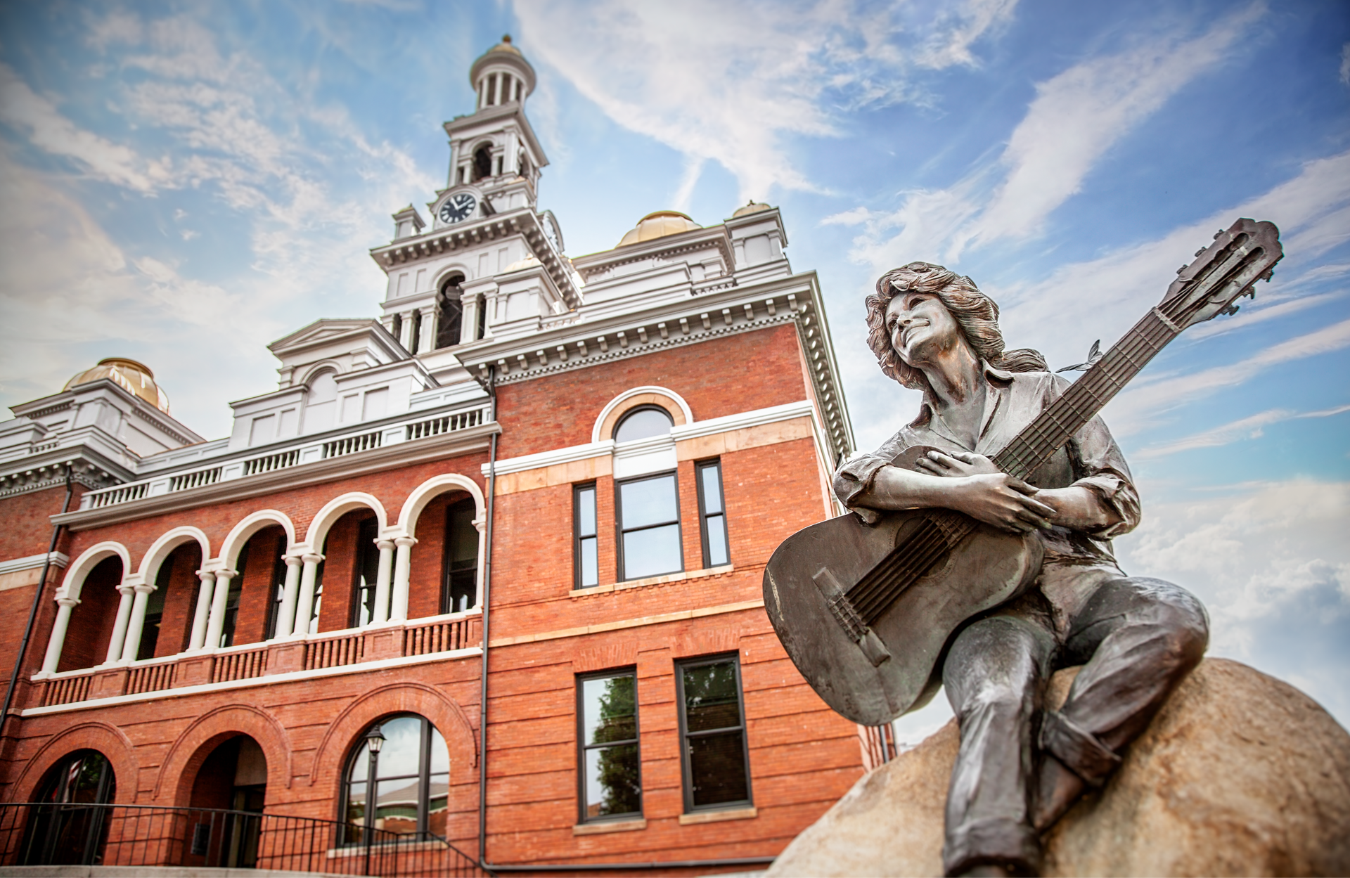 Exploring Dolly Parton’s Tennessee