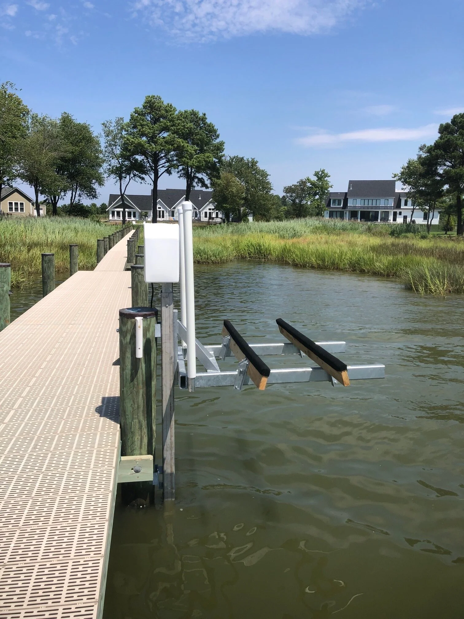 Gallery — Magnum Boat Lifts By Boat Lifts Unlimited