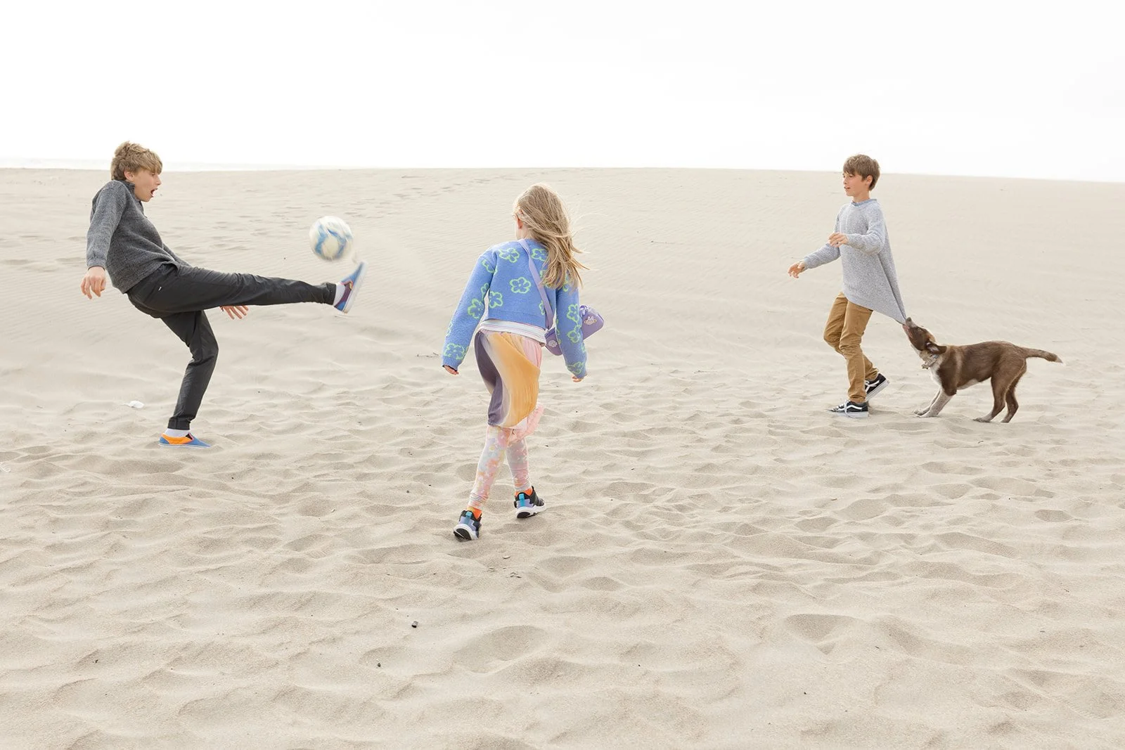 Family photos kids and dog Ocean Beach San Francisco