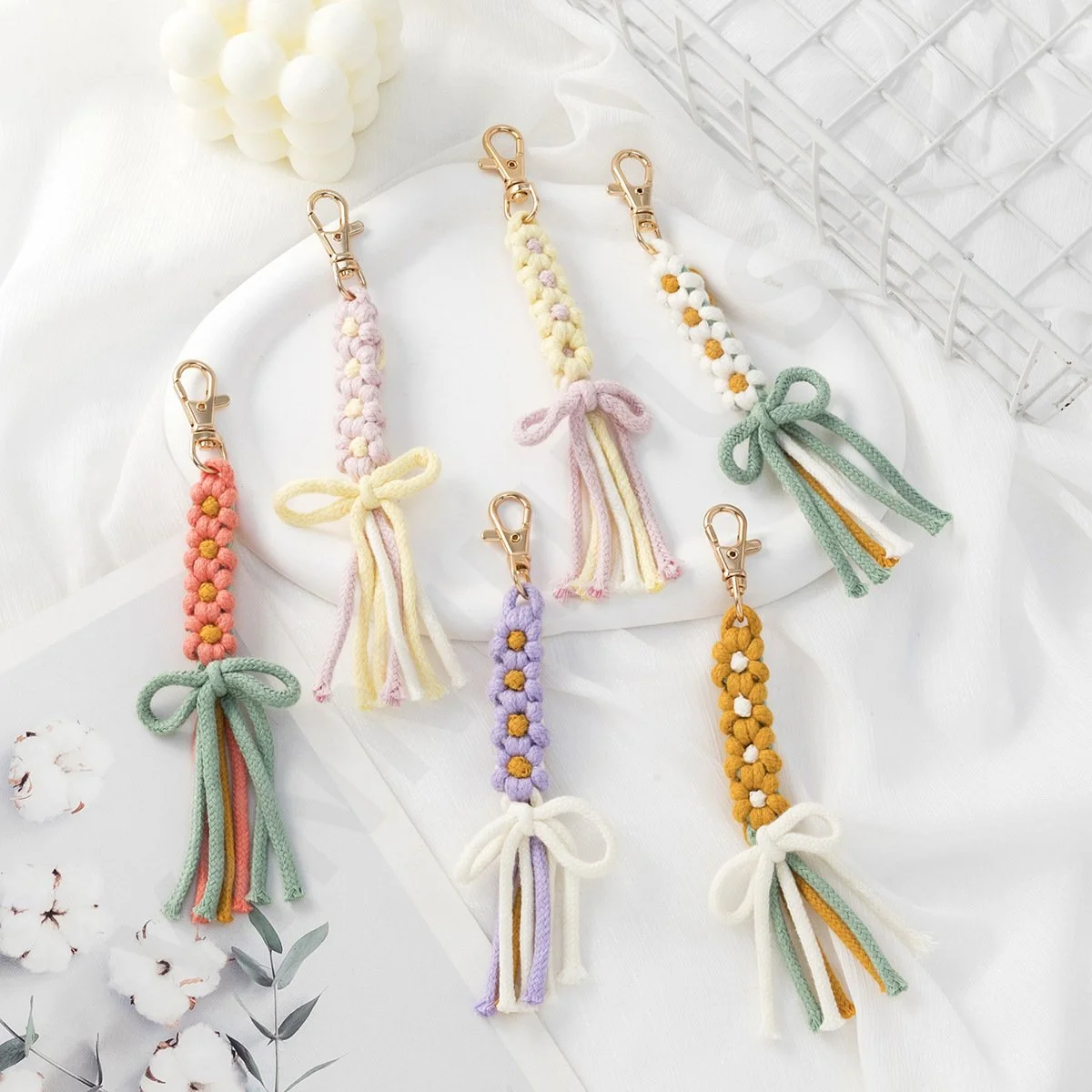 Macramé Daisy Flower