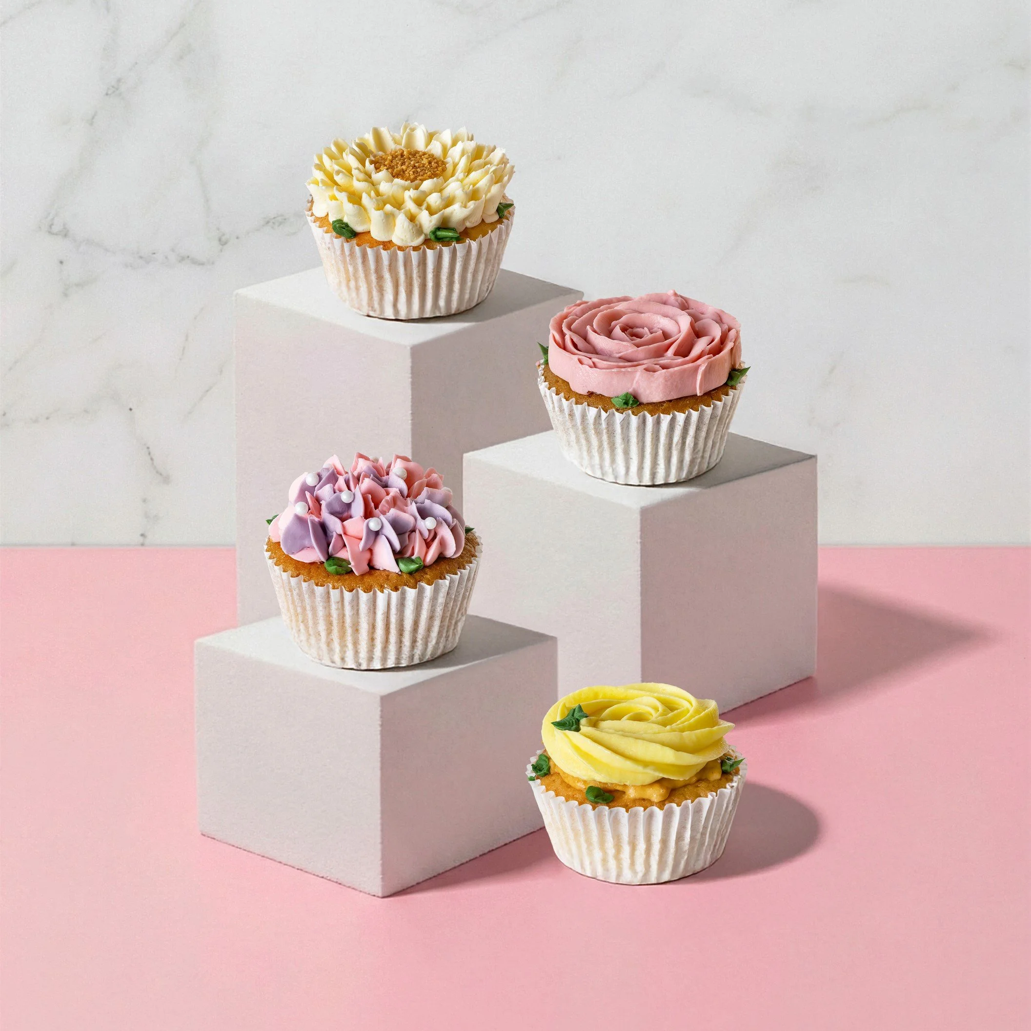 Petite Delights, Florally Gifted