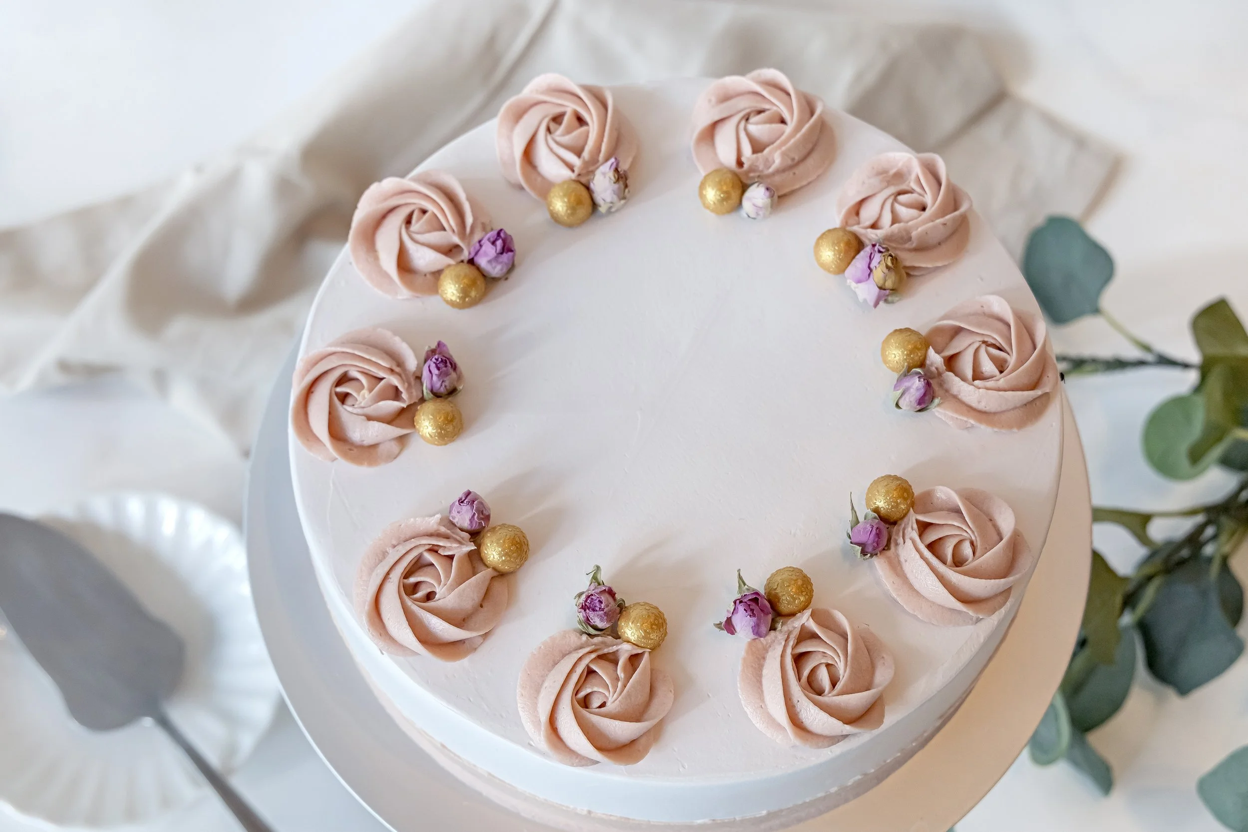 TMP Cakes - Berriolette Shortcake - Whole_6.jpg