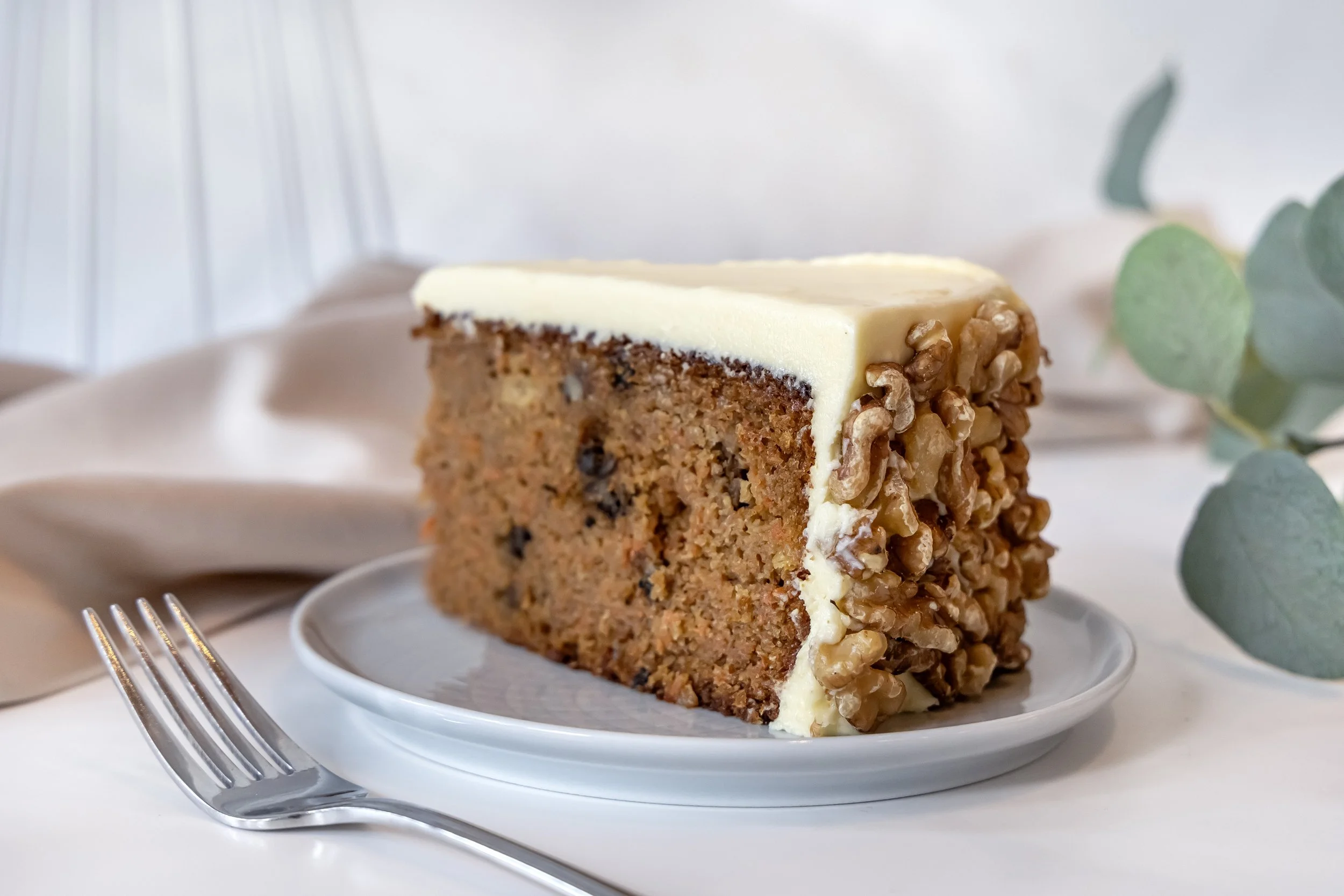 TMP Cakes - Carrot Cake - Slice_4.jpg