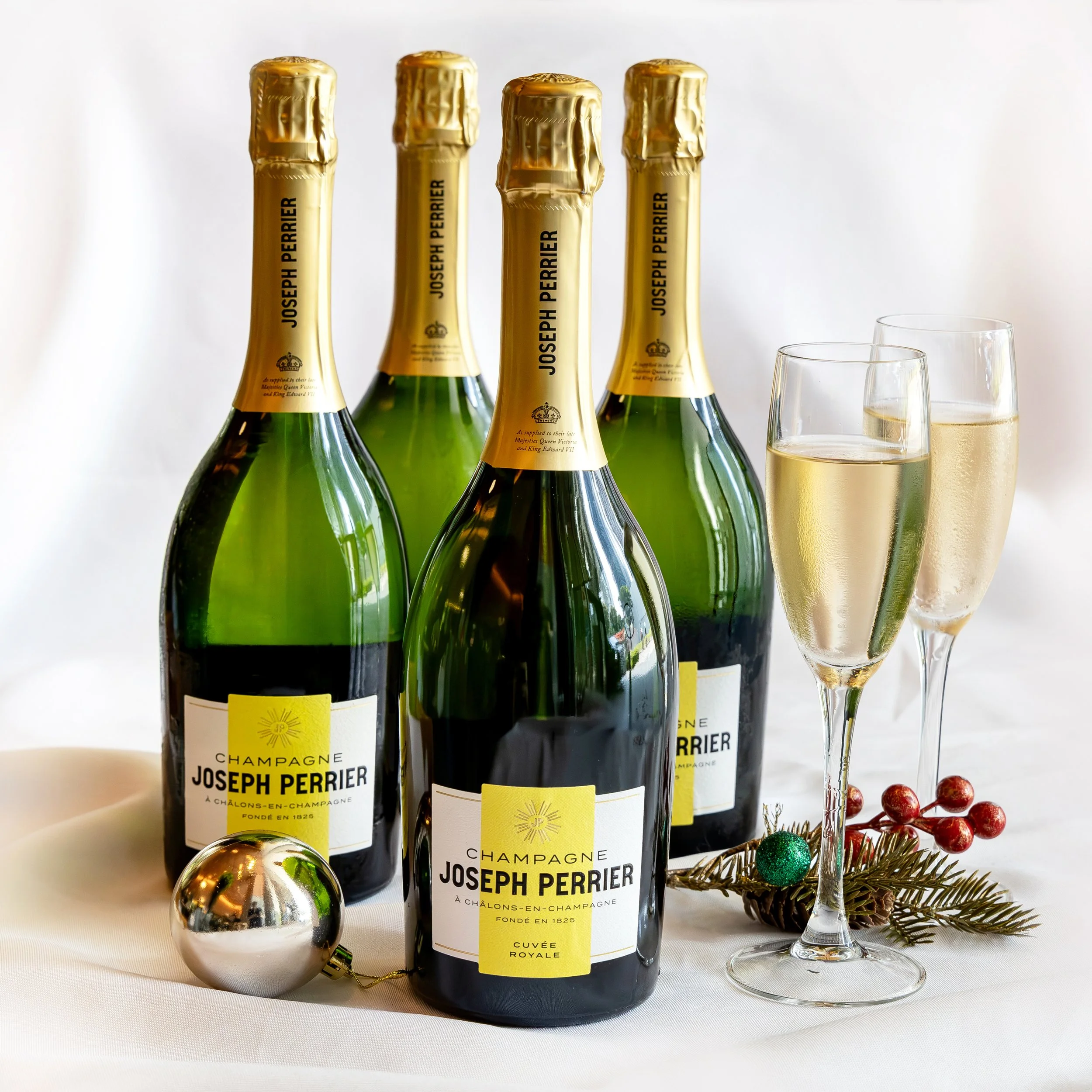 TMP Festive 2026 - Champagne-Fours_S1.jpg