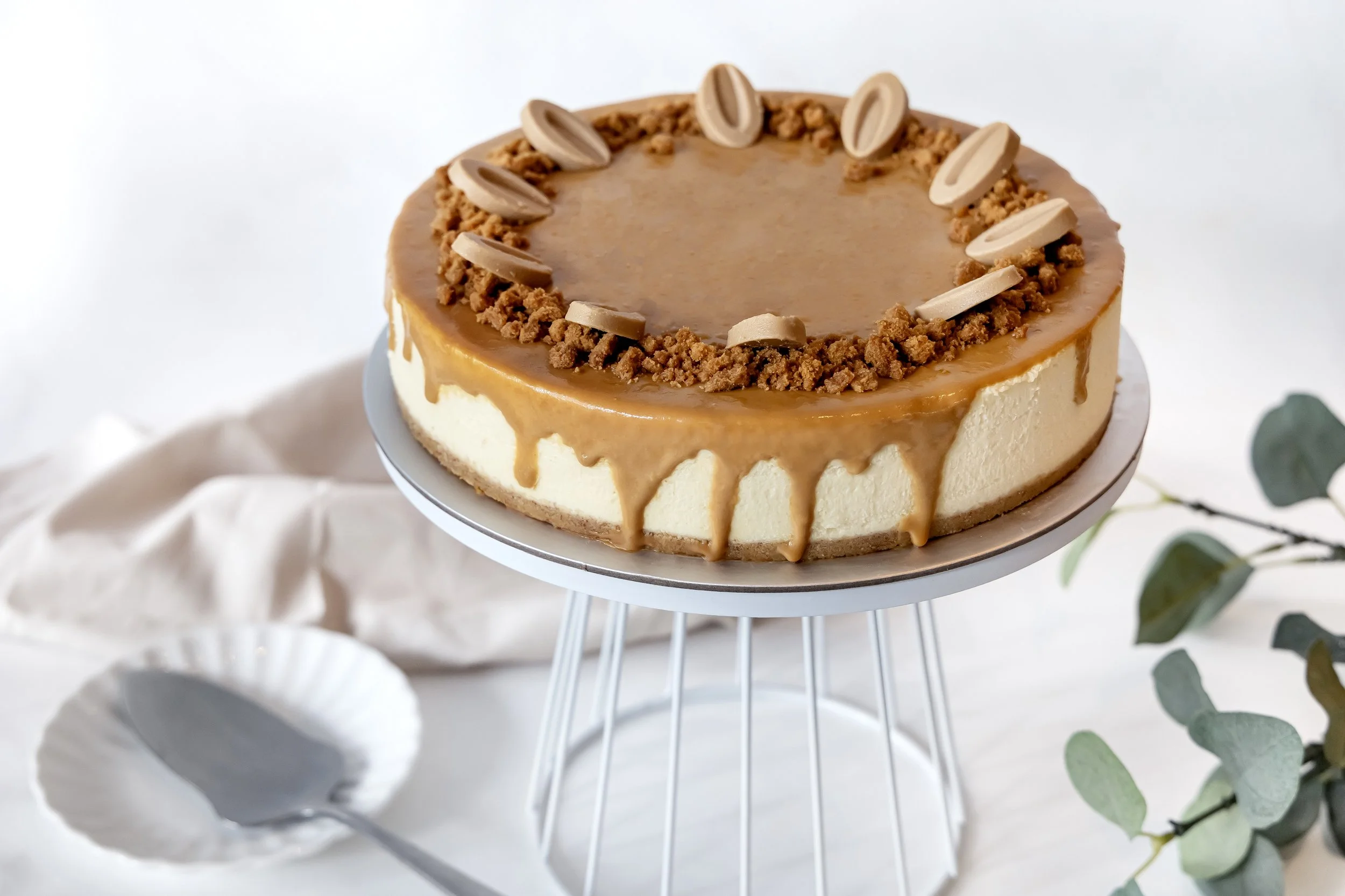 Salted Caramel Cheesecake 7-inch and 9-inch | $89 and $121