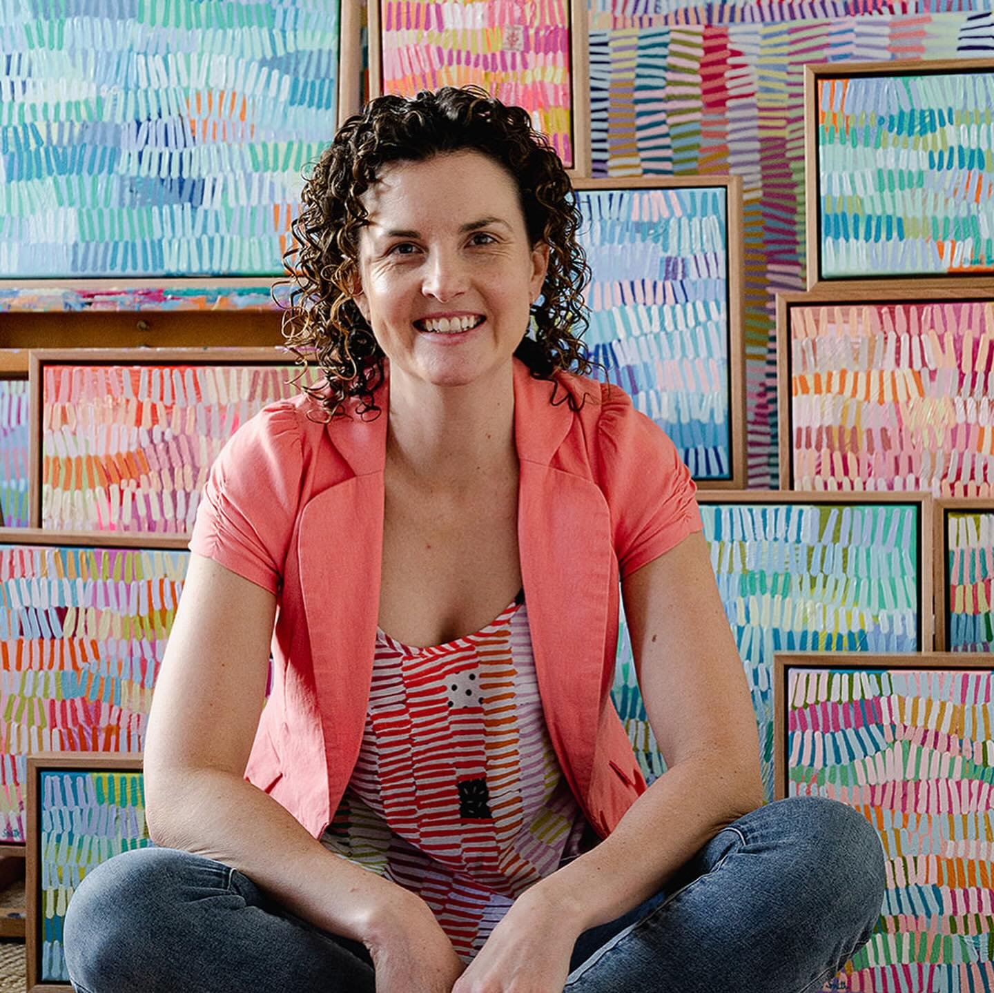 What a lovely way to spend a Sunday morning! Surrounded by colour, the lovely Sheree and her Benji. @shereesmith_art  #personalbrandphotography #artistsportraits #nowraphotographer #colourpalette #ilovedogs #southcoastphotographer #shereesmithart