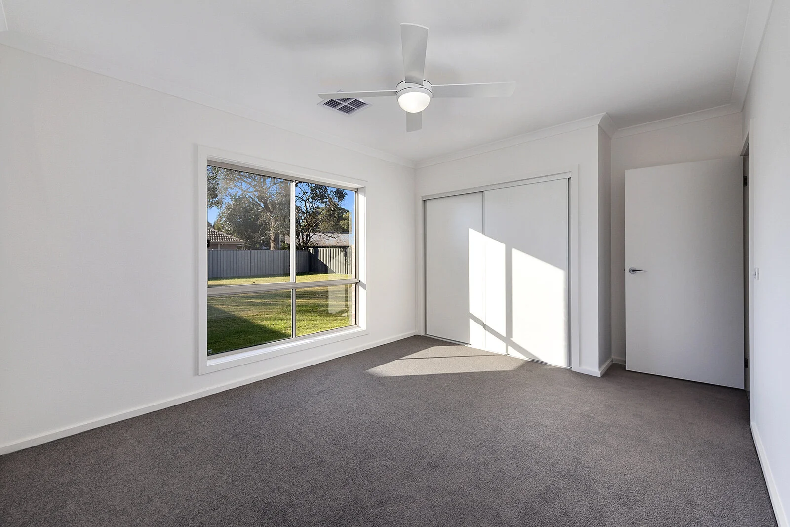 007_Open2view_ID582984-29_Currawong_Drive_W.jpg