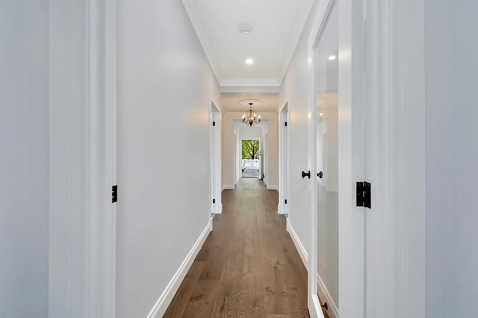 ELY STREET - HALLWAY