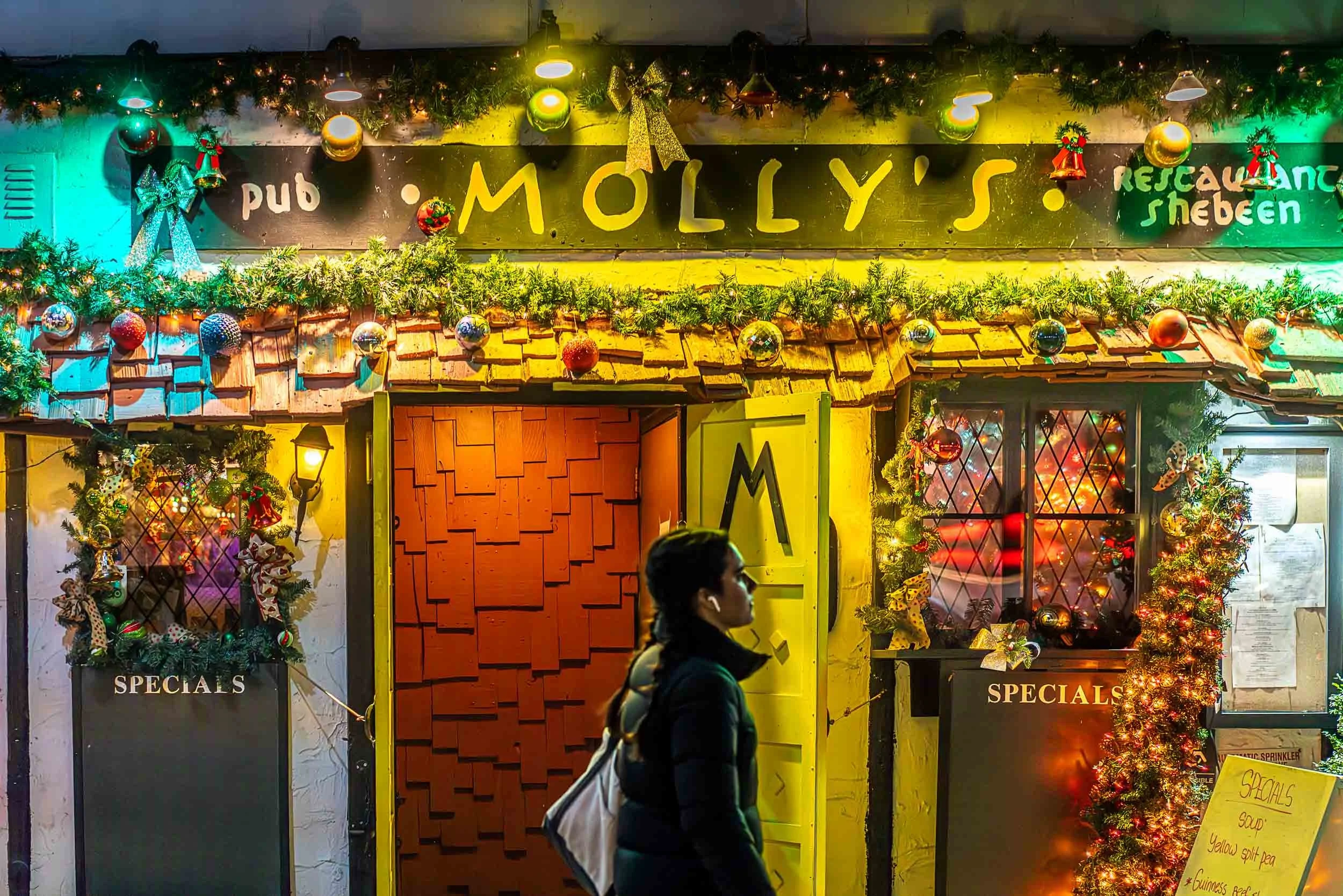 Molly's Pub, Gramercy Pari