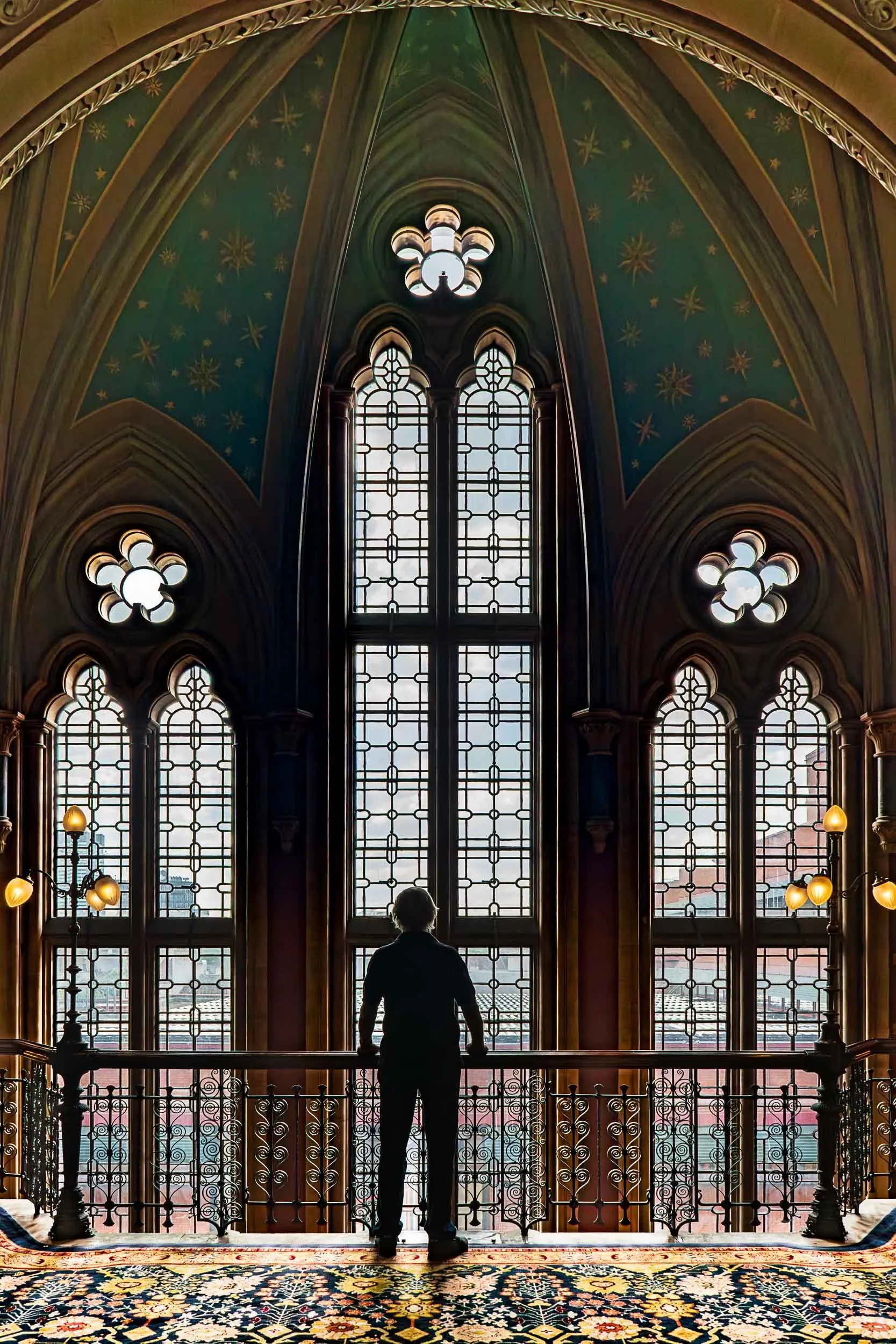 st-pancras-staircase-landing.jpg