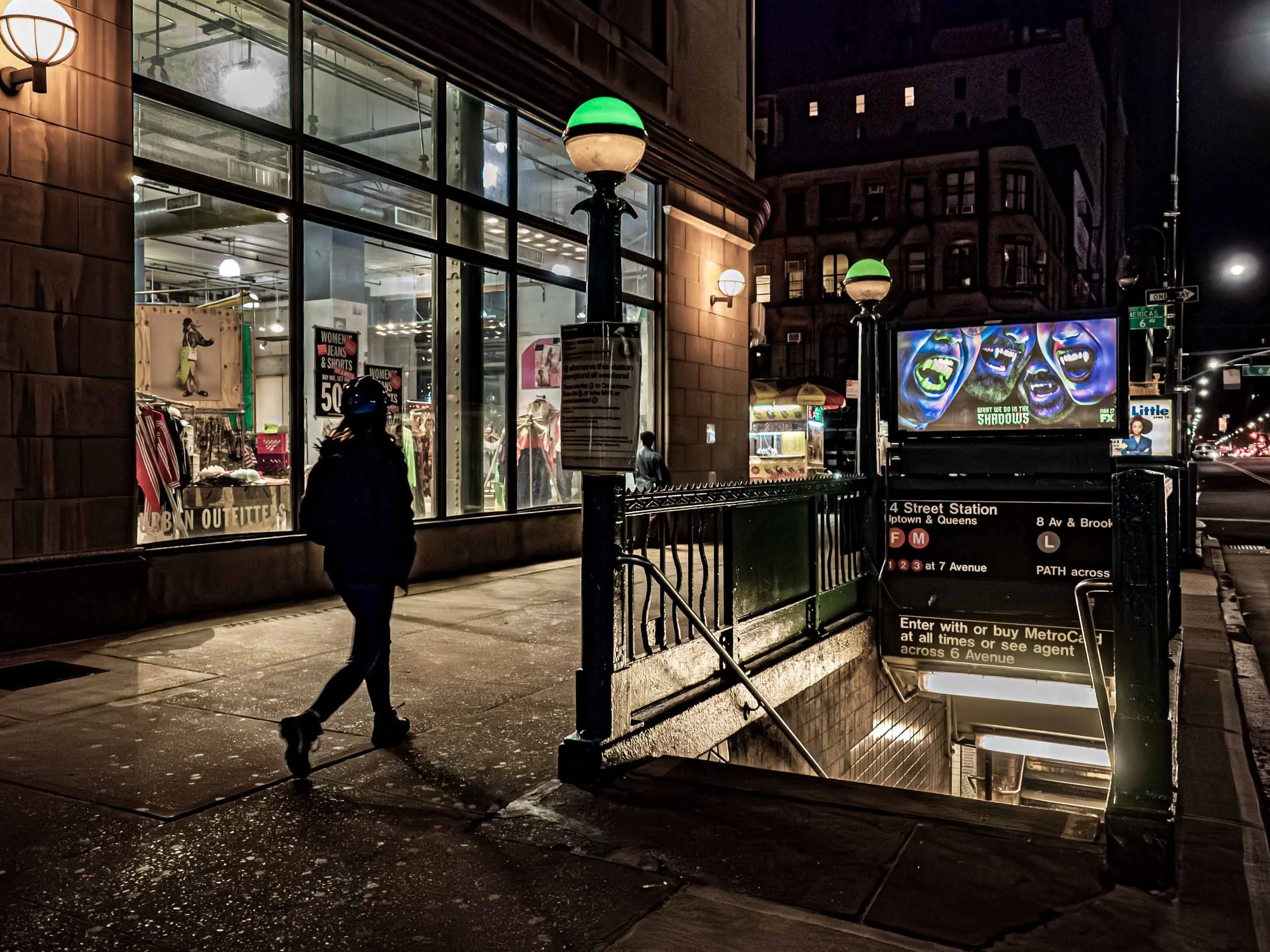 14th Street Subway Statioin 6th at Avenue