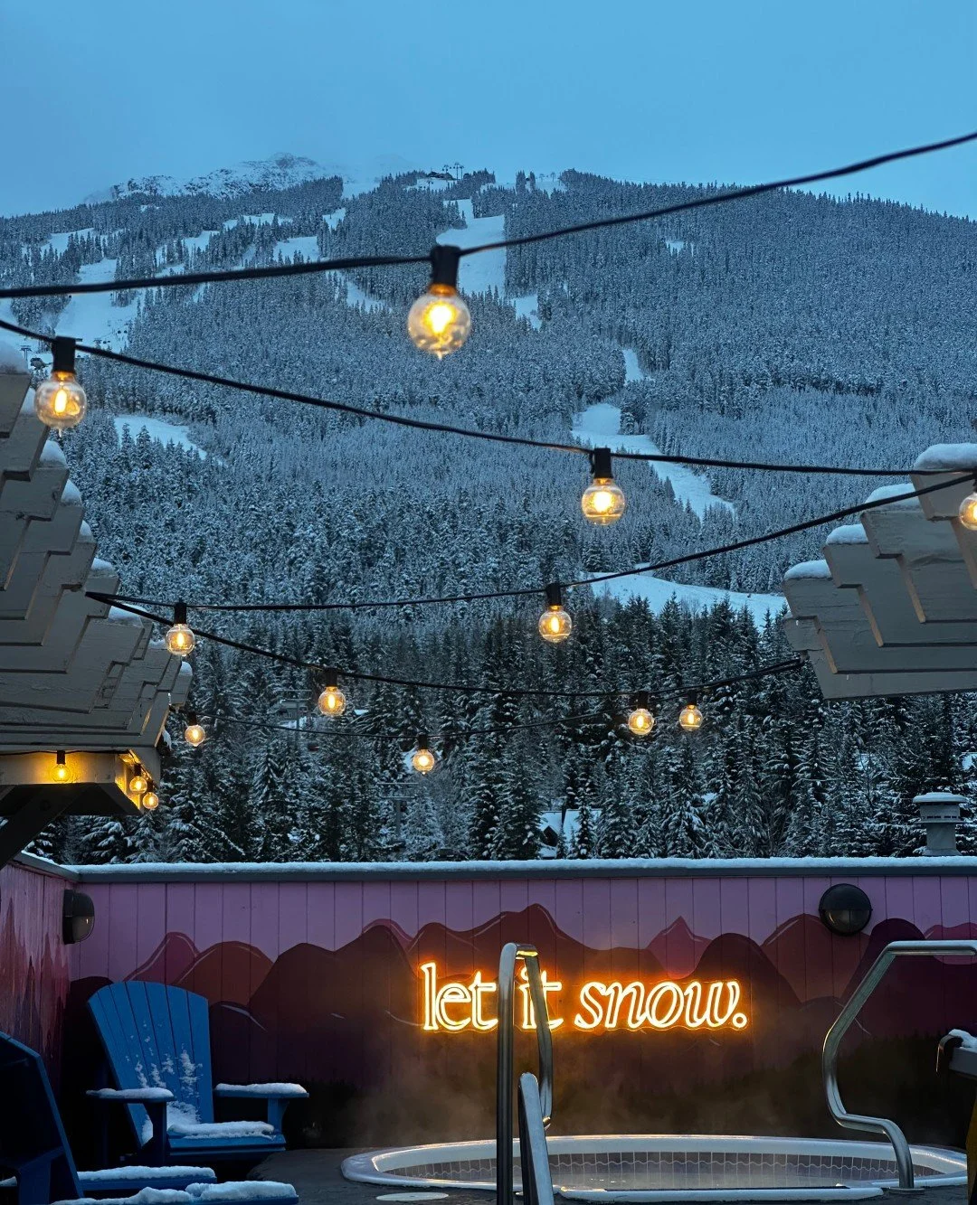 A Whistler winter, fresh snow, and a hot tub under the mountains &mdash; the perfect way to begin a new year. ✨🏔️

#pinterestinspired #aesthetictravel #winteraesthetic #girlstrip #wintergetaway #hottubviews #whistlerblackcomb #whistler #explorebc #b