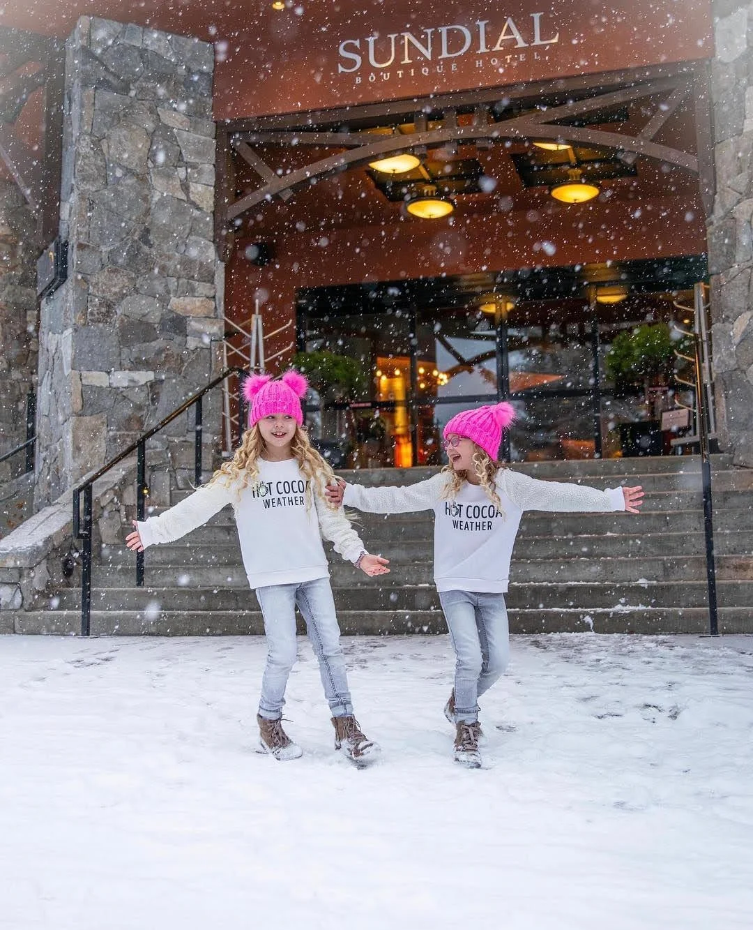 Snowy sidewalks, warm caf&eacute;s, and the buzz of Whistler Village all around &mdash; there&rsquo;s something special about staying right in the middle of it. ❄️🏔️

#whistlervillage #whistlerblackcomb #sundialhotel #winterescape #travelbc