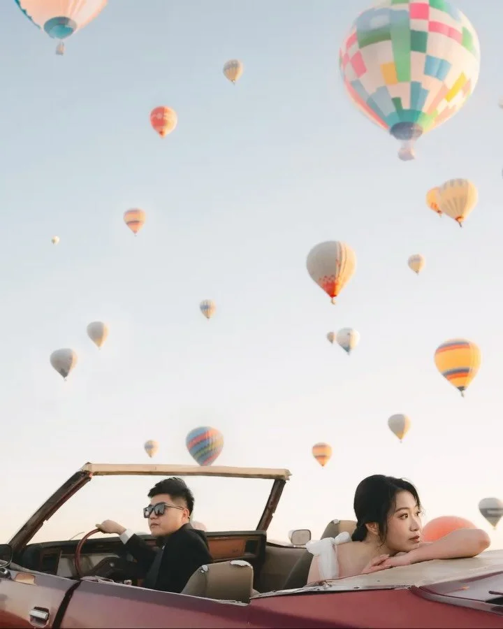 Dare to Dream & Dream come true! 🇹🇷 Turkey, you treat us well
Chasing the moment we never had, kissed by the sunrise under sky full of balloons. What a view. Spending time in the Goreme town full of valley and cave felt so dreamy.
Thanks GH &