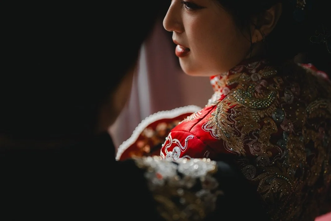 Share the prosperous and fortune symbolized &ldquo;RED&rdquo; from previous memories we took last month. Perfect pics to celebrate the days of the Horse Year！

Wish Dajia continue Heng Ong Huat. Cheers. K ❤️🔥🍊

Shots taken from the Wedding of Victo