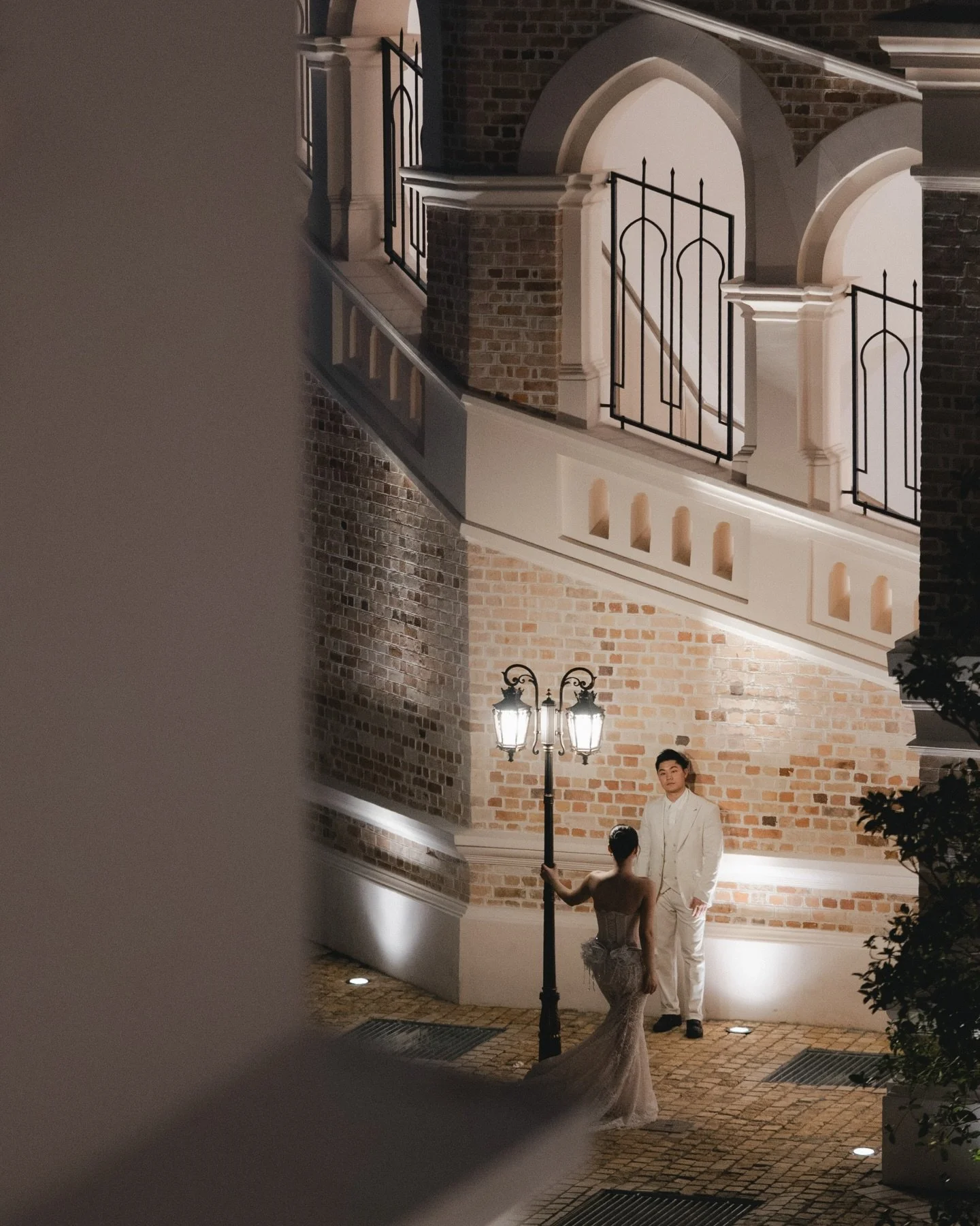 Night at the KL new landmark.
For ILAVISH Bridal Gown.
With Victor &amp; Piang.

@ilavish.gown @pingpongpiang_2 @ac_bridalstudio @ashley_acmakeup @byhanwen