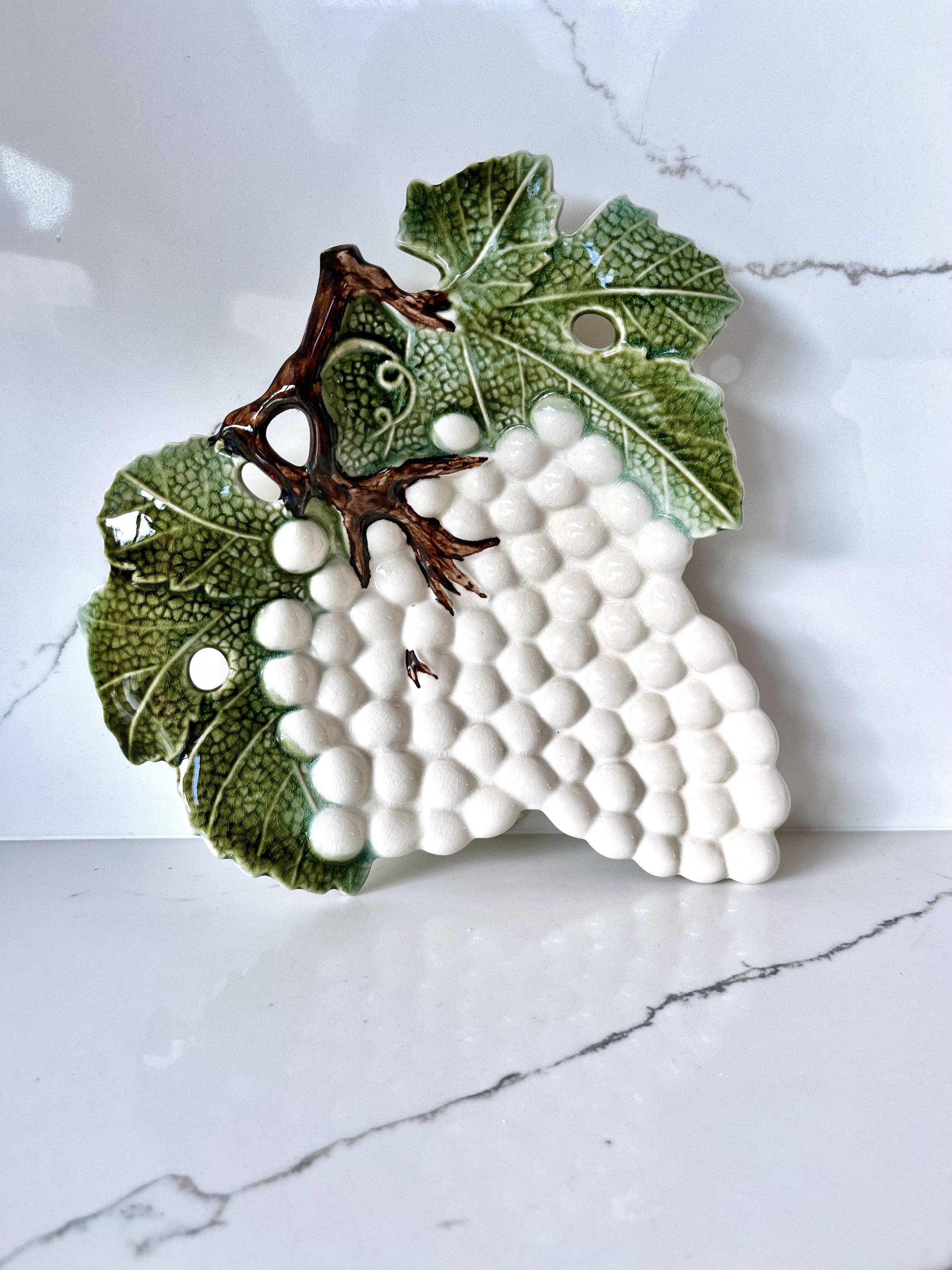 White grape plate 1.jpeg