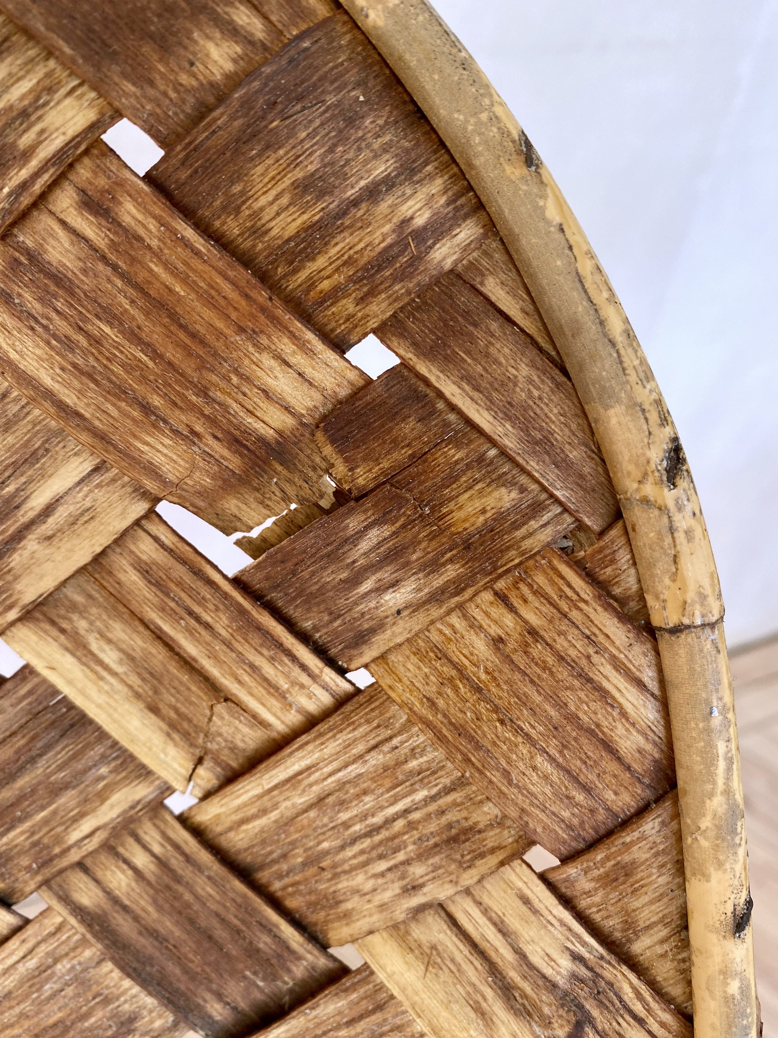 annamhliving-mid century basket weave chair damage