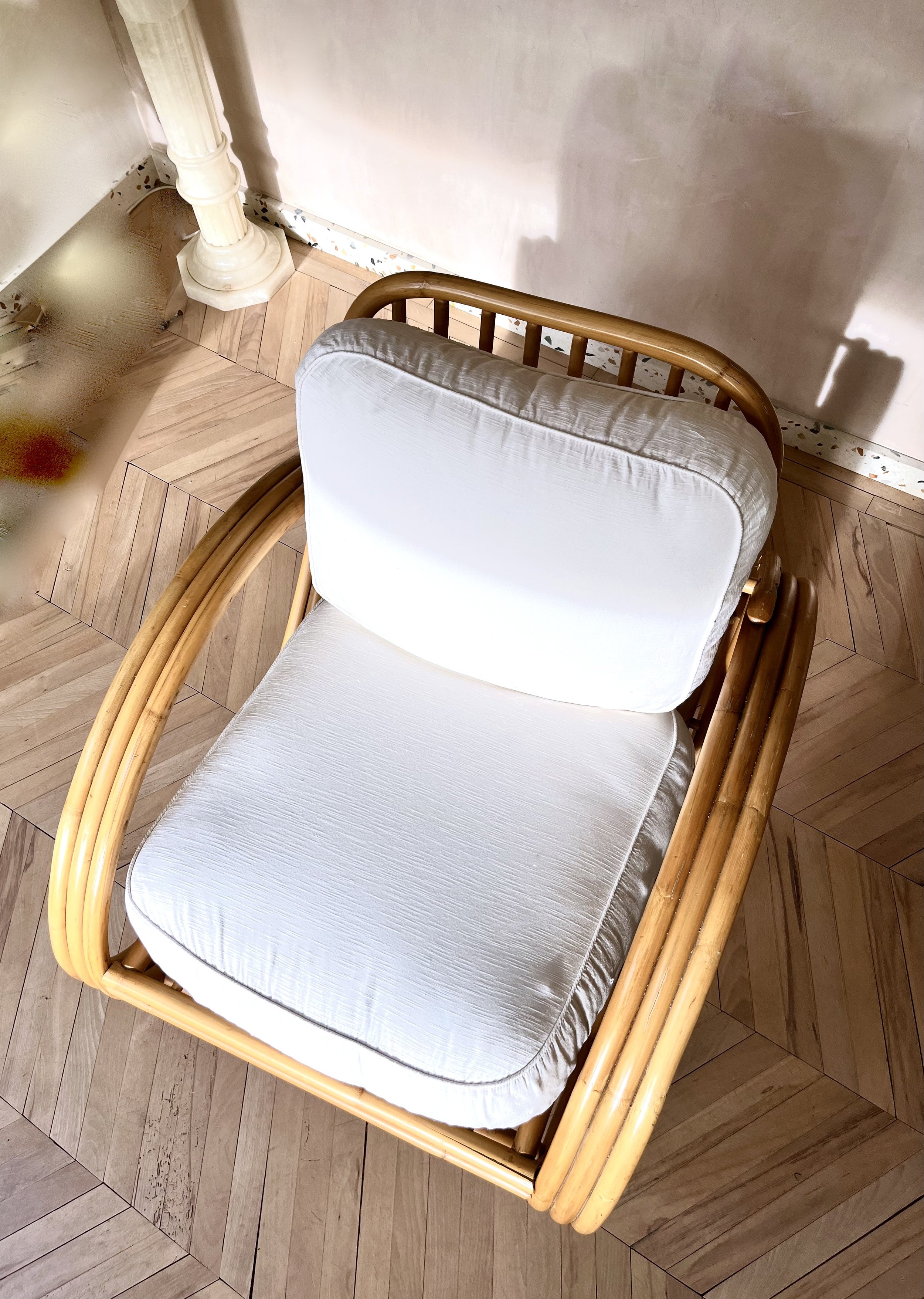 Pretzel chair overhead view.jpeg