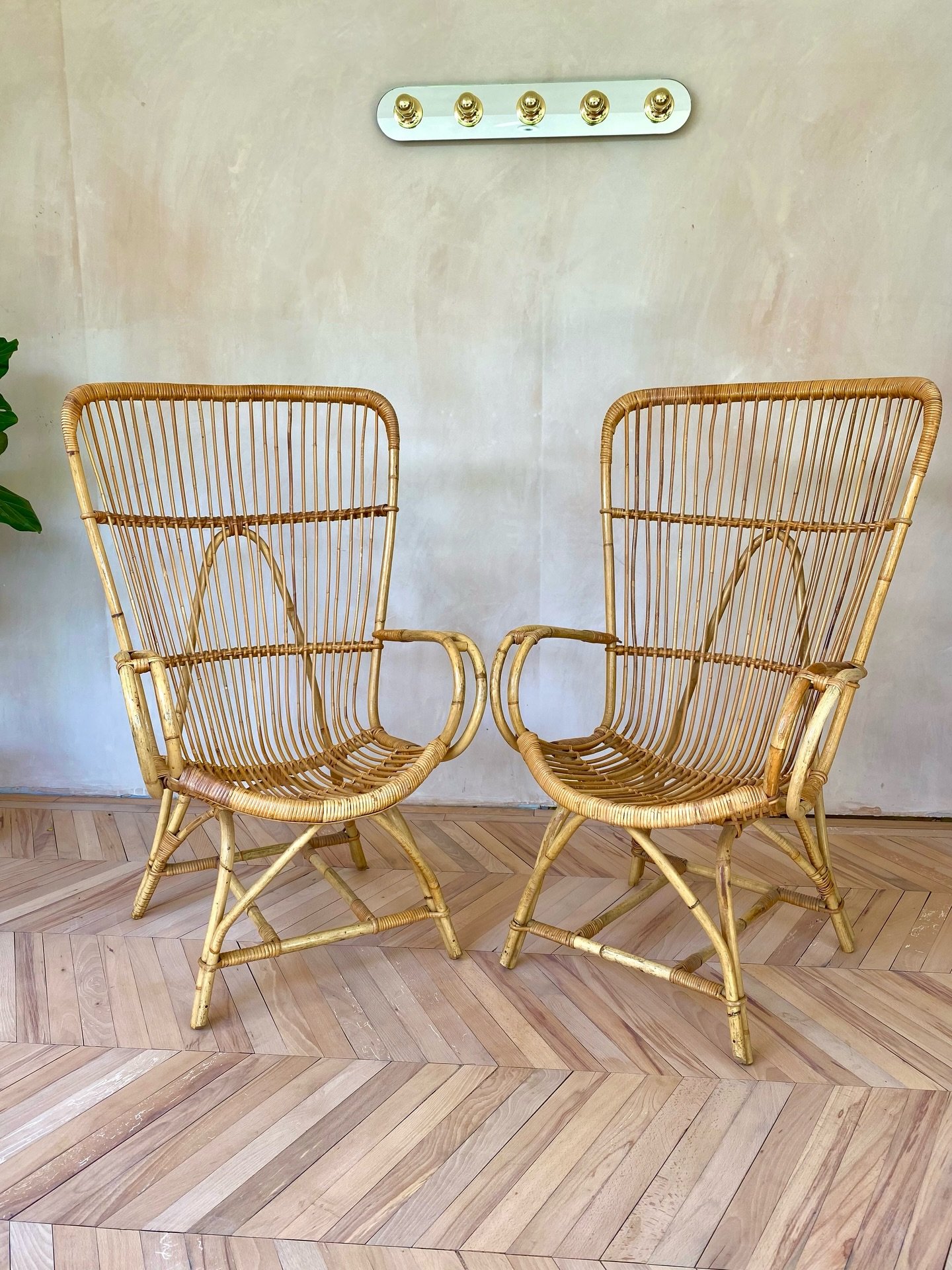 GOT SUMMER ON YOUR MIND??
Pair of Mid Century Wing Back Bamboo Occasional Chairs
Amazing condition, pair of bamboo high-back lounge chairs. These original 1970s chairs in the style of Roh&eacute; Noordwolde would look fabulous in a living room or tak