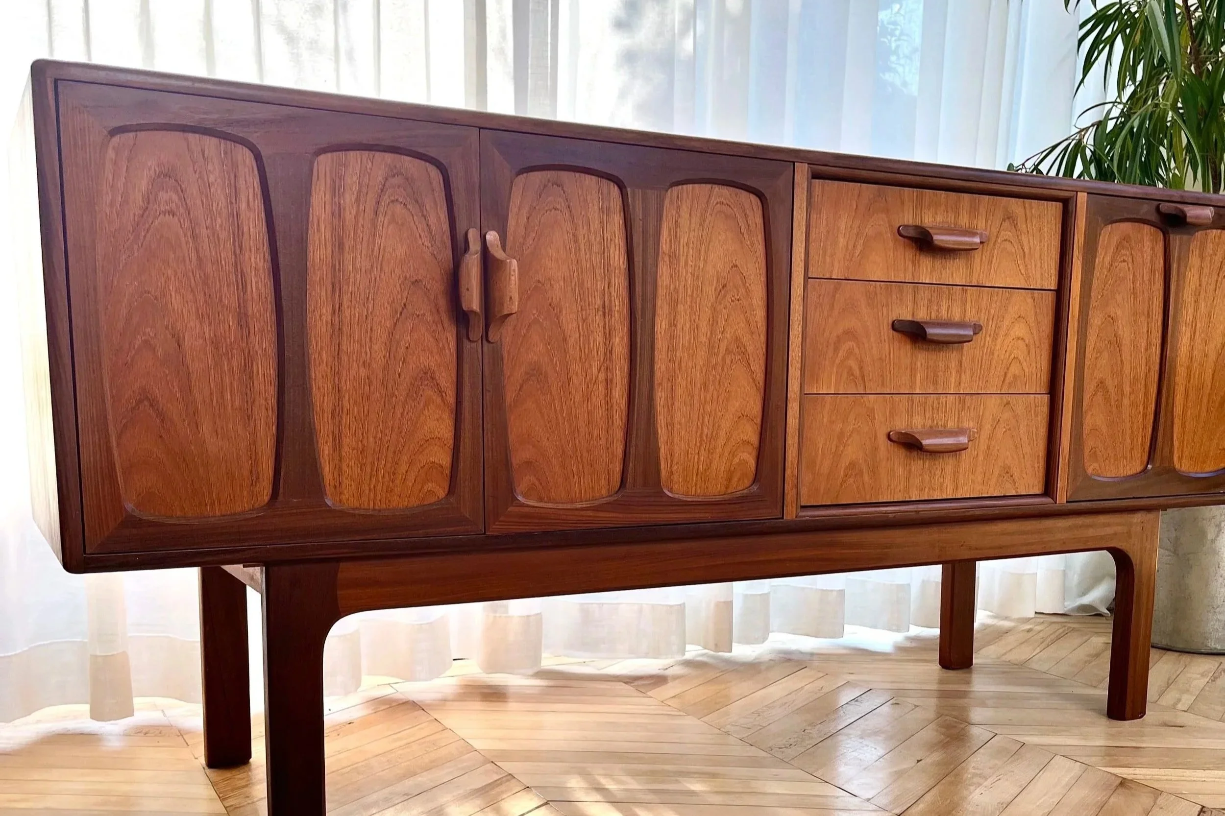 How to Choose Sustainable Vintage Furniture for Your Home