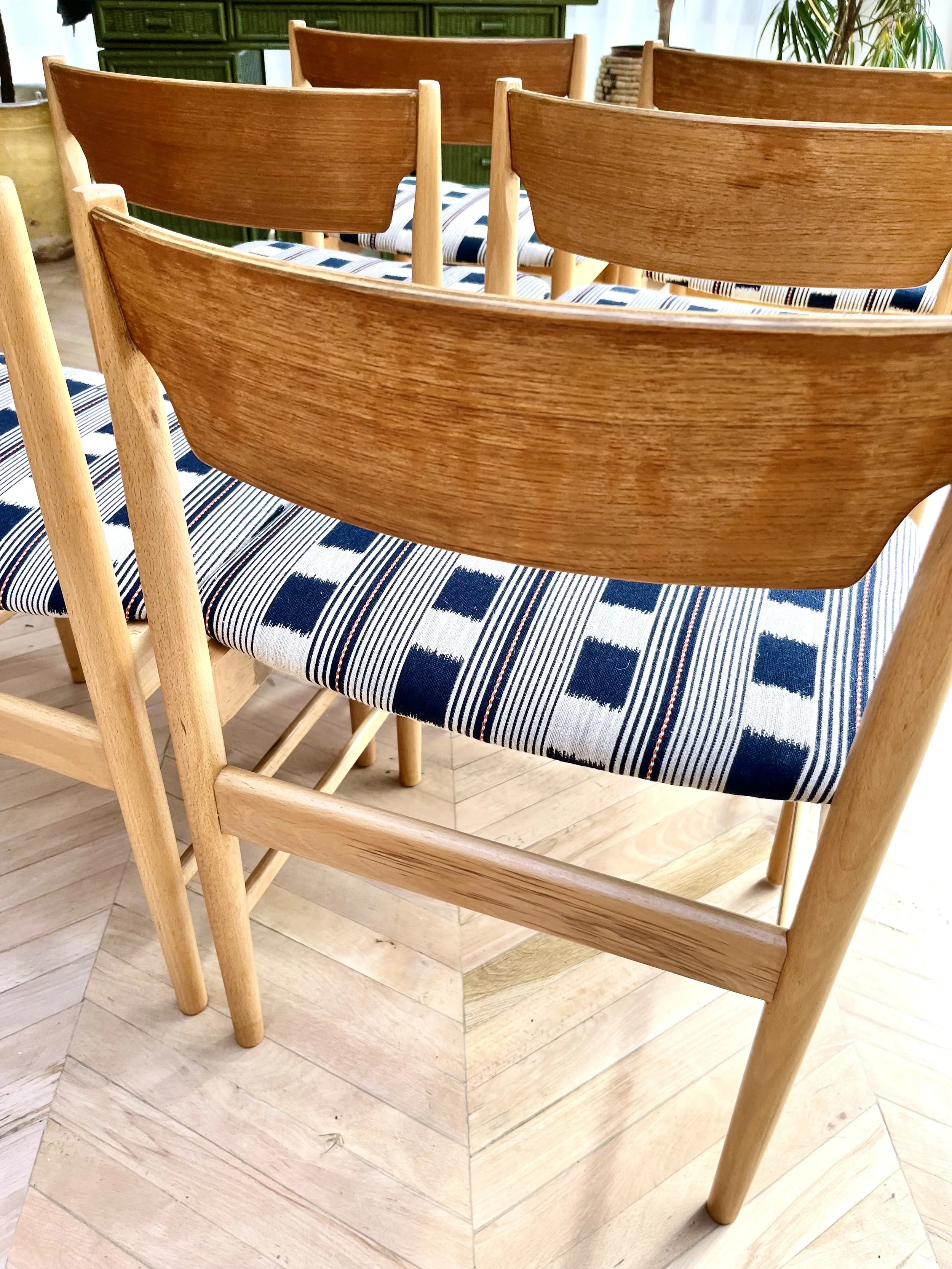 Set of six 1960s dining chairs 14.jpeg